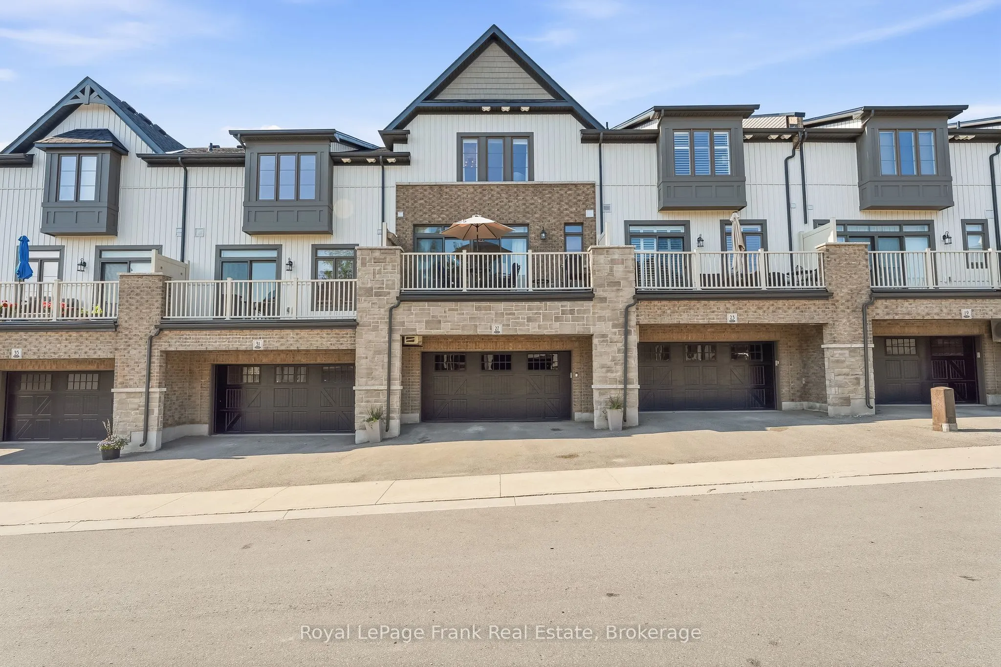 27 Shand Lane