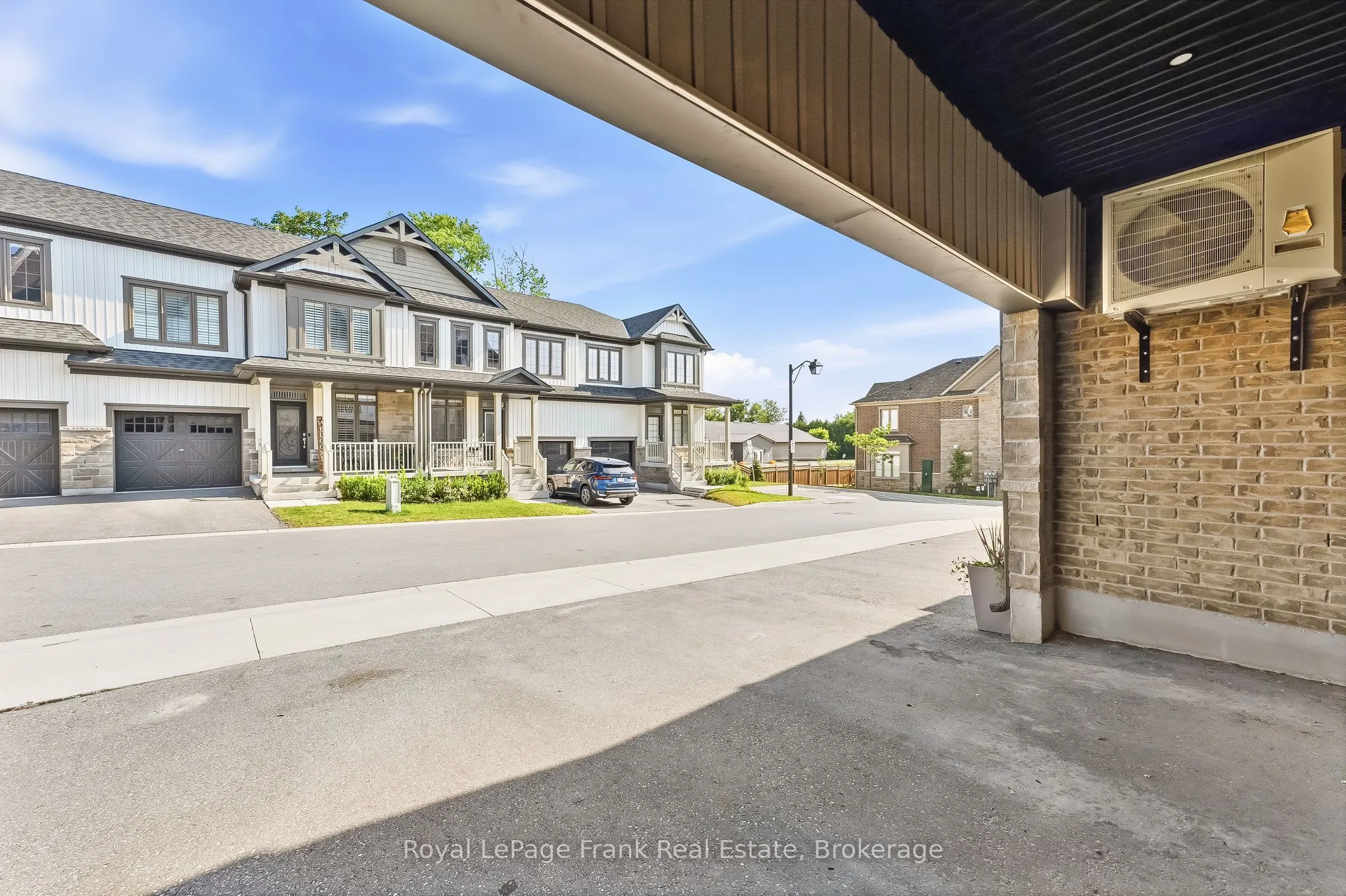27 Shand Lane