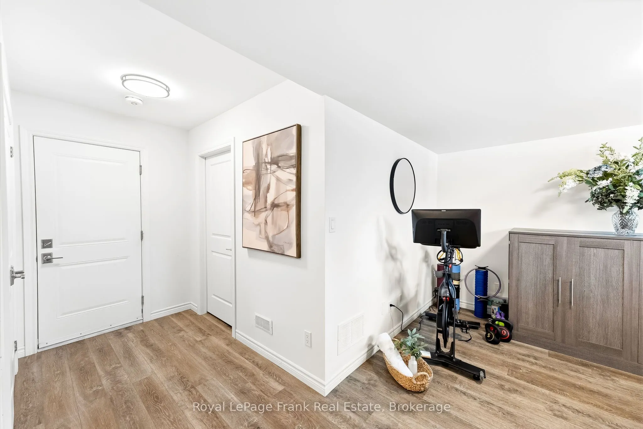 27 Shand Lane
