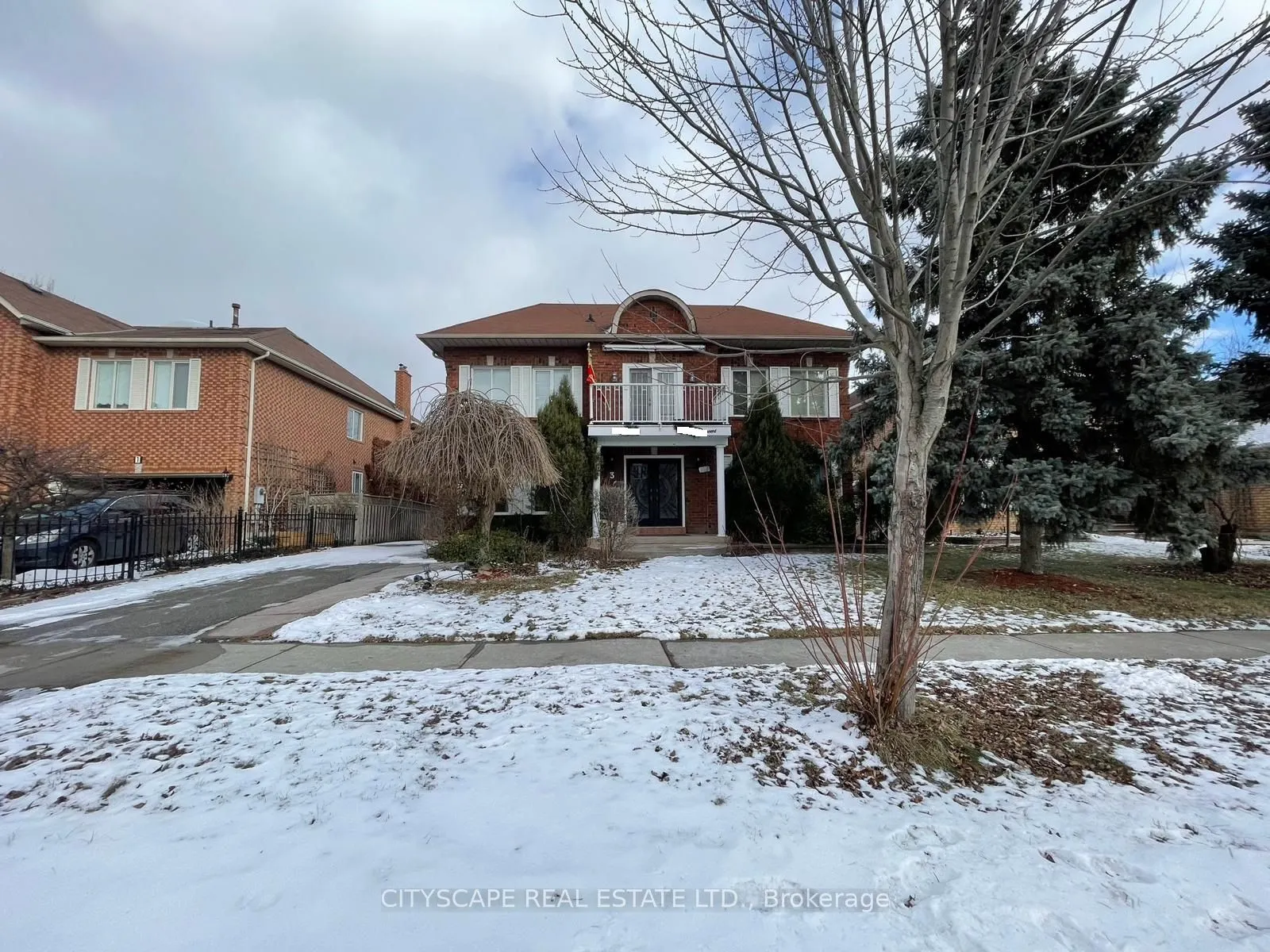 3 Leah Crescent