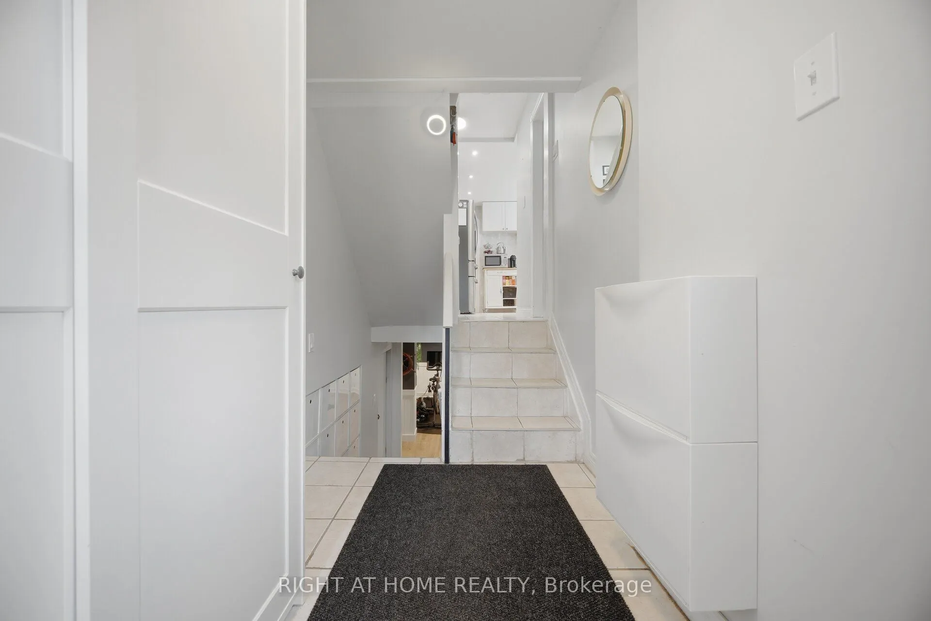 18 Vanbrugh Avenue