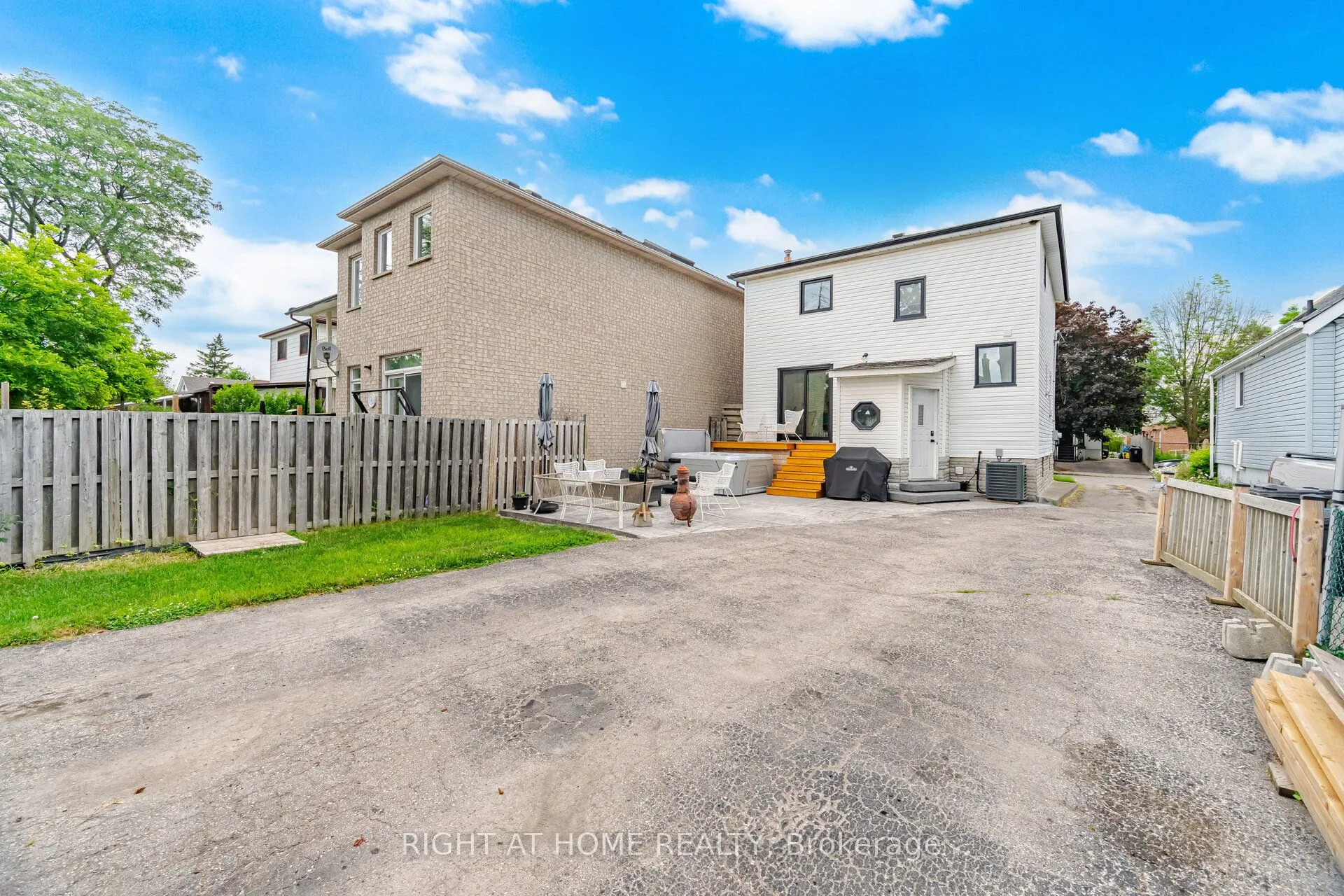 18 Vanbrugh Avenue