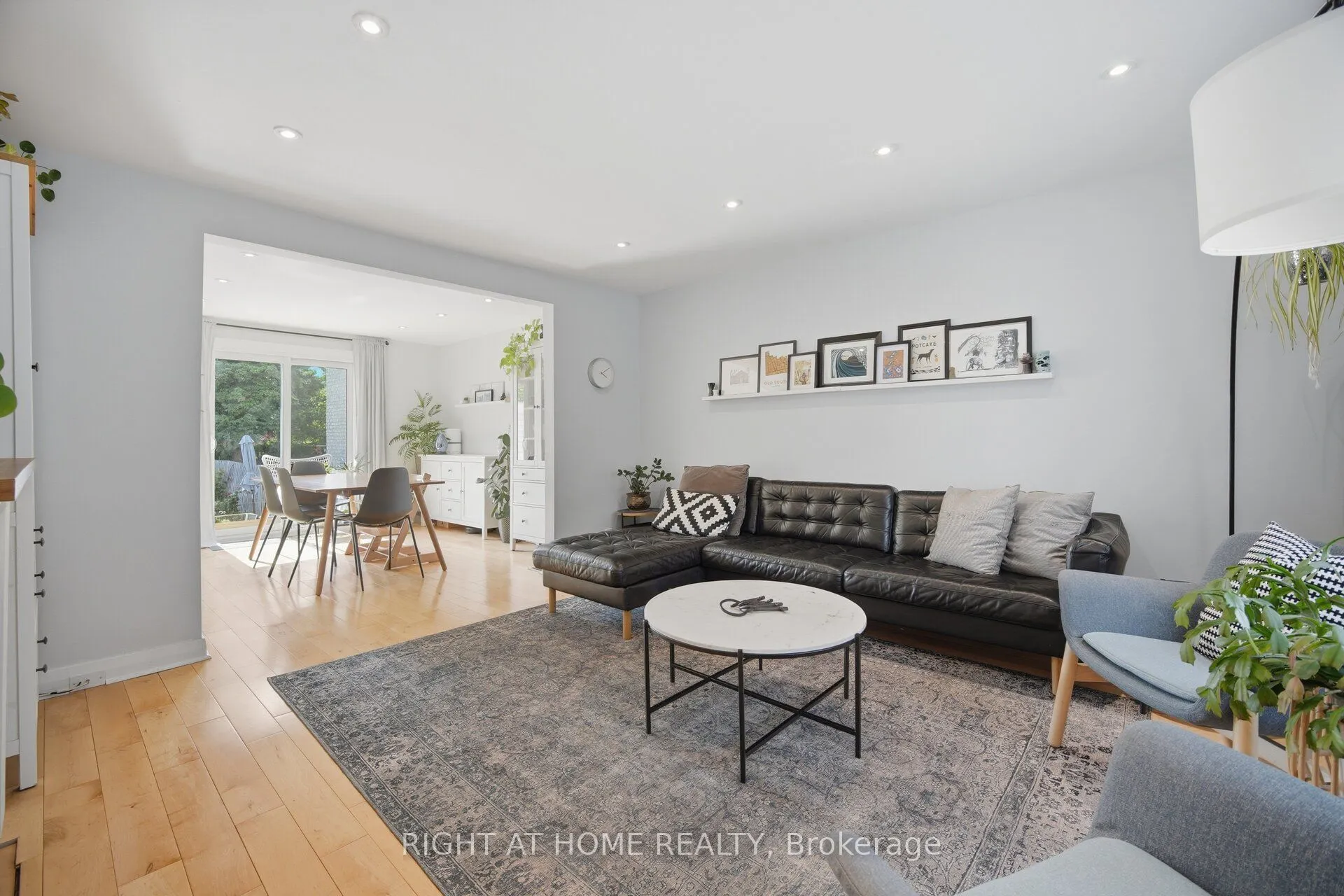 18 Vanbrugh Avenue