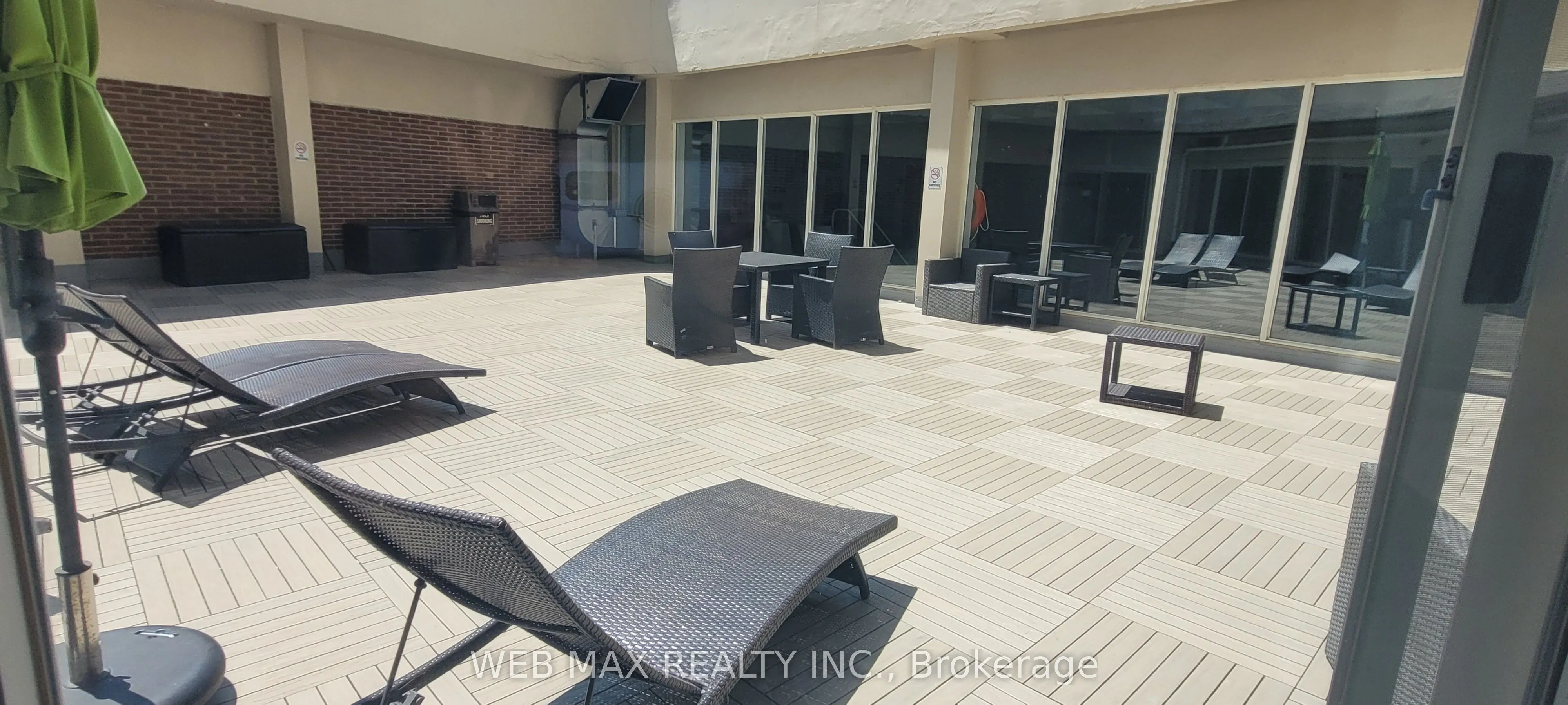 980 Broadview Avenue #804
