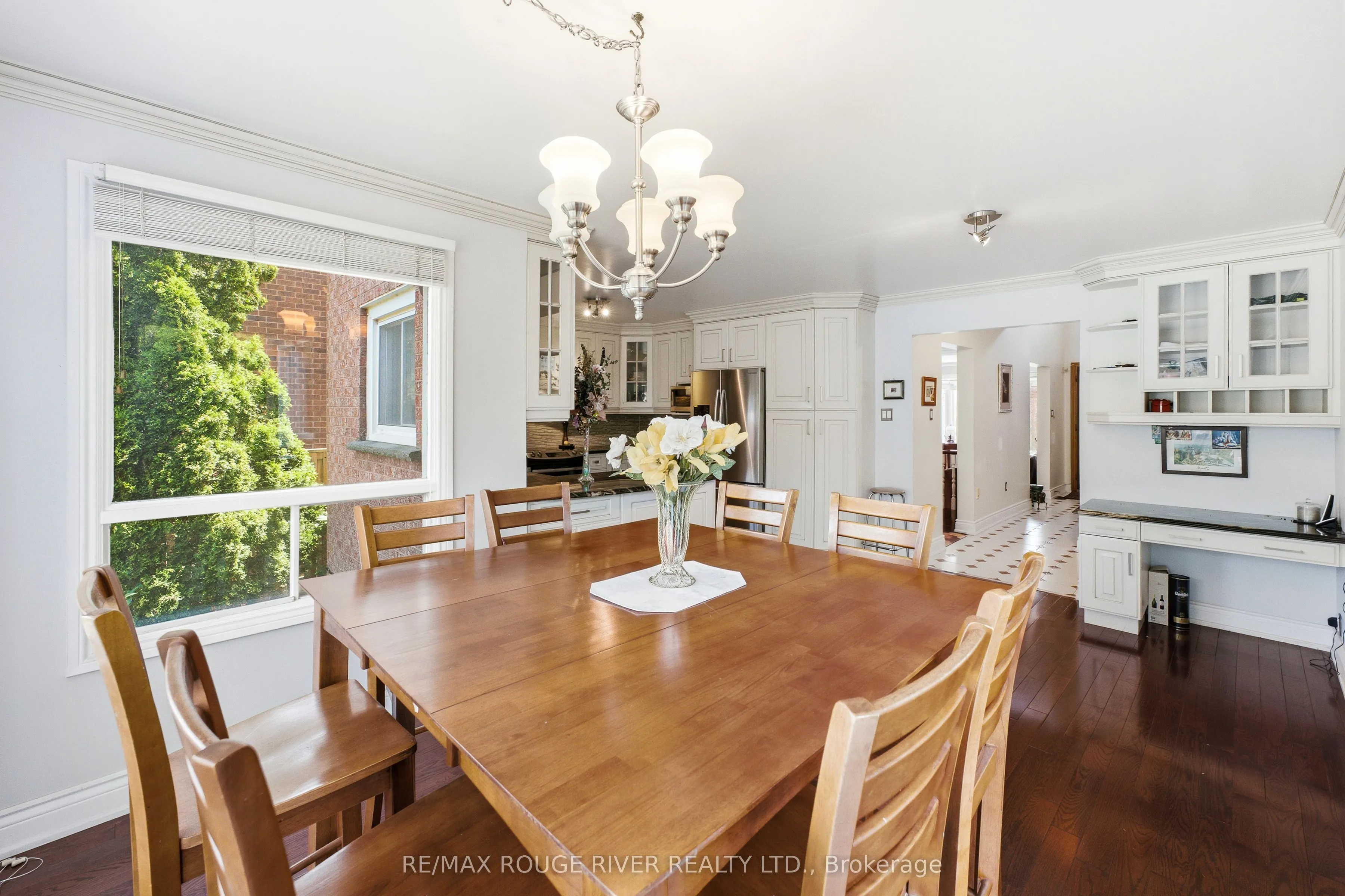 51 Sugarbush Square