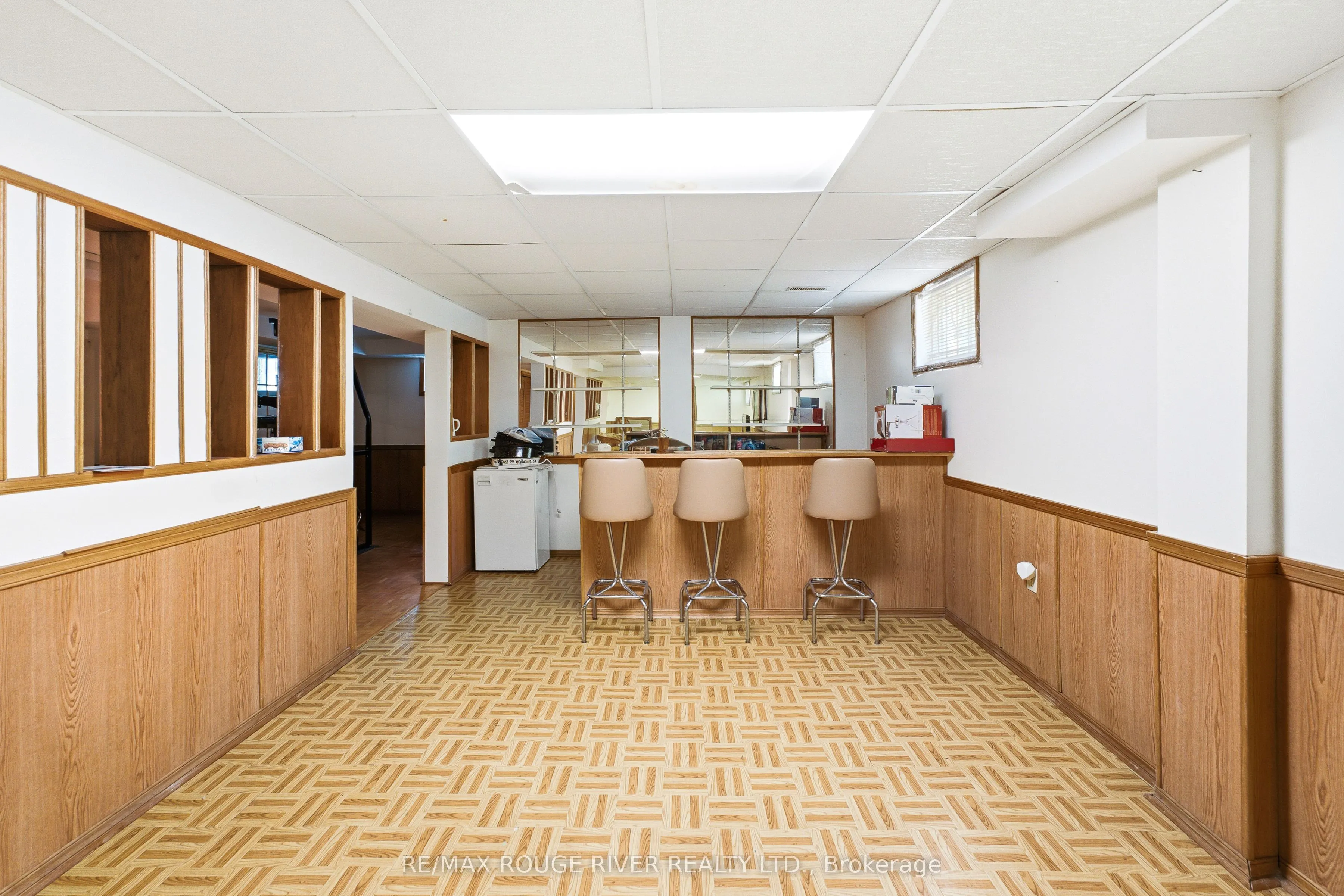 51 Sugarbush Square