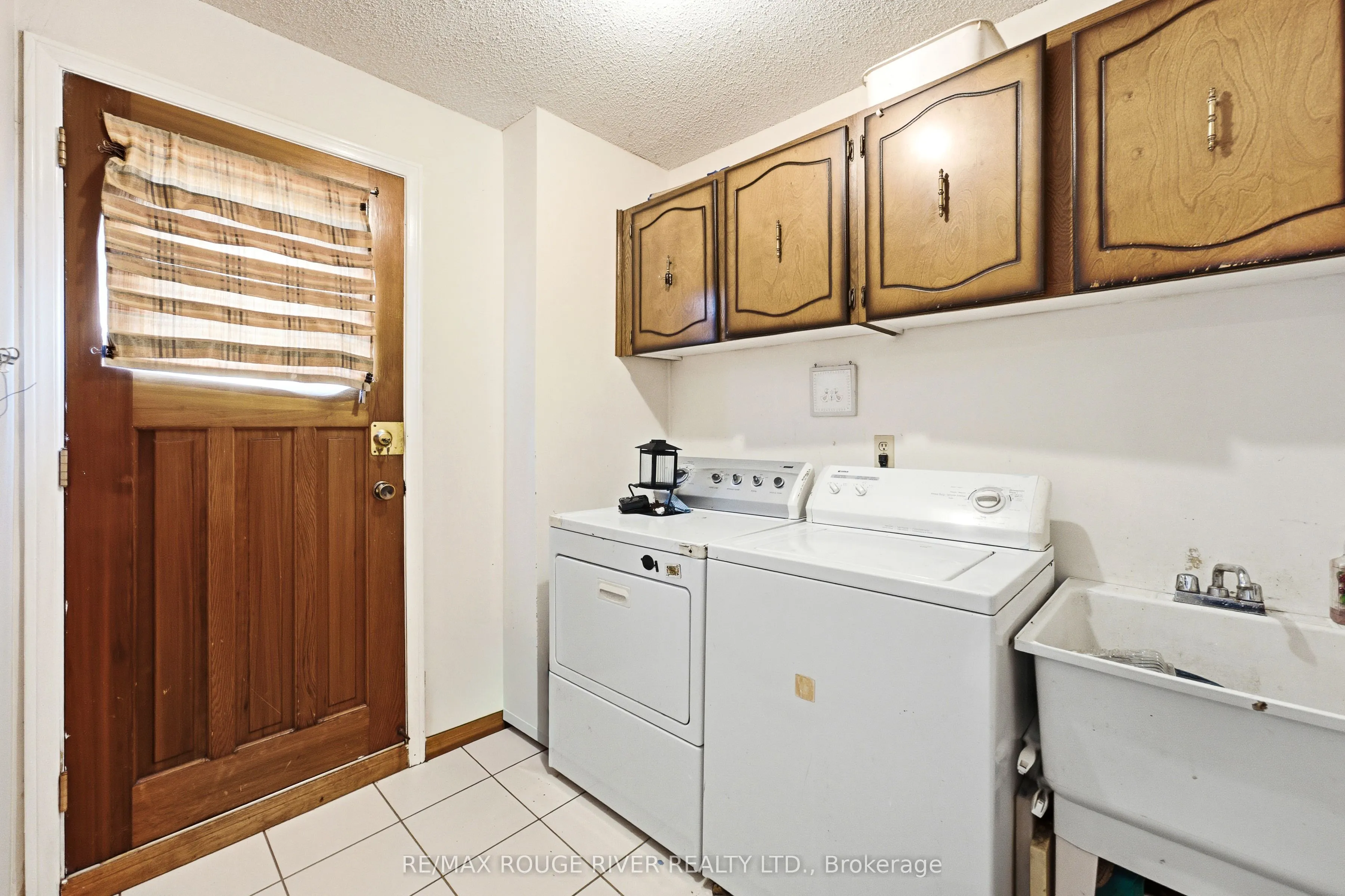 51 Sugarbush Square