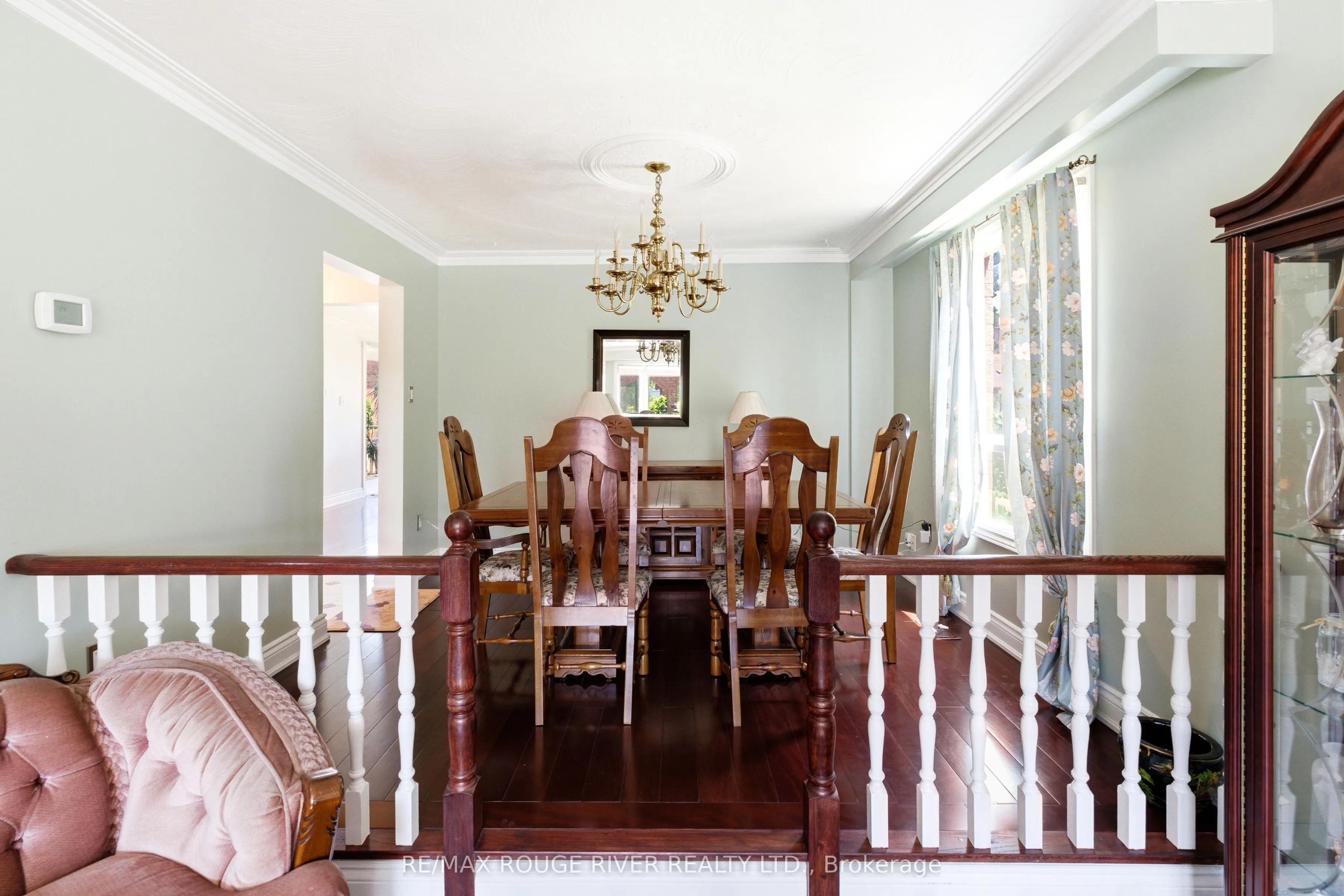 51 Sugarbush Square