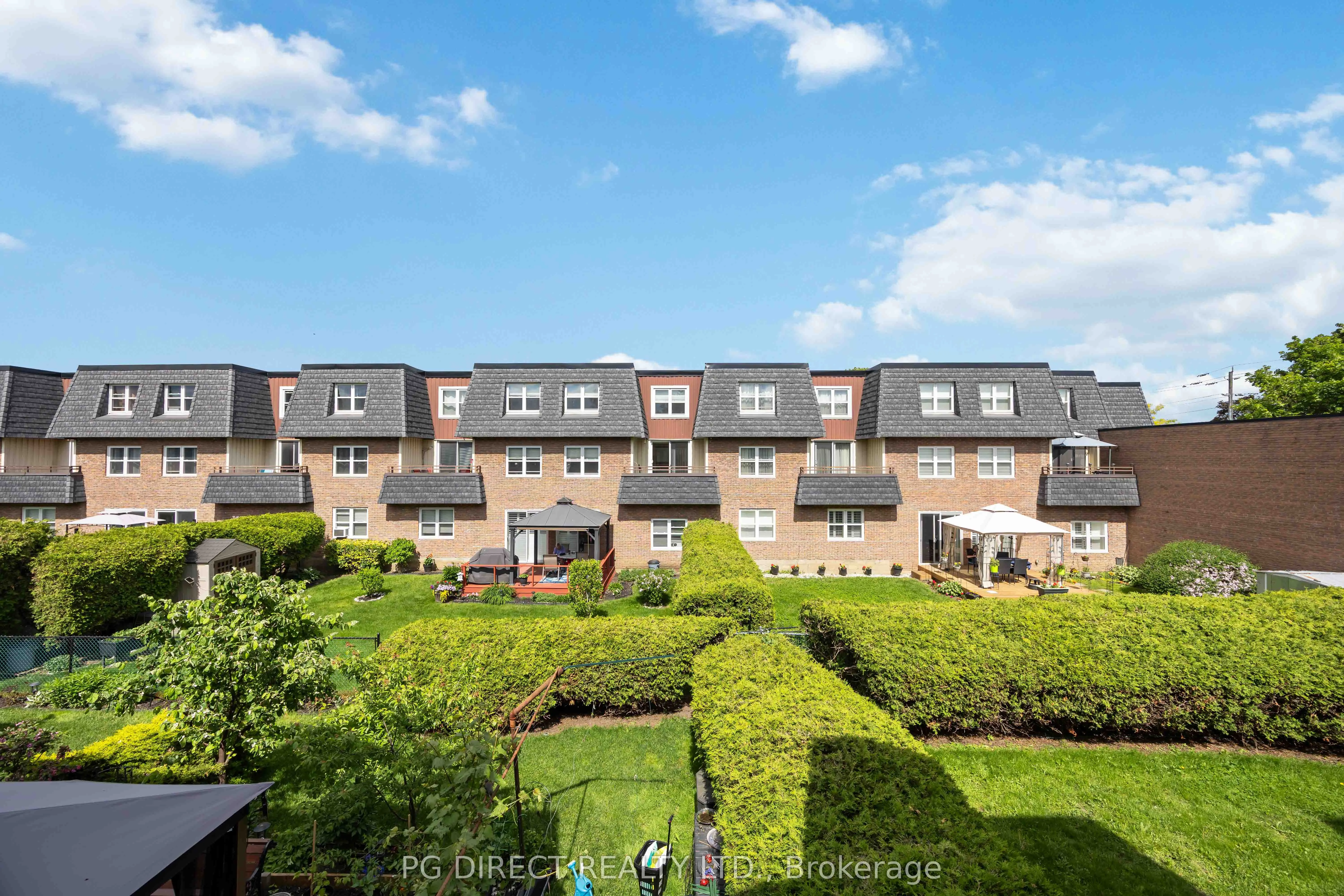 580 Mary Street E #214