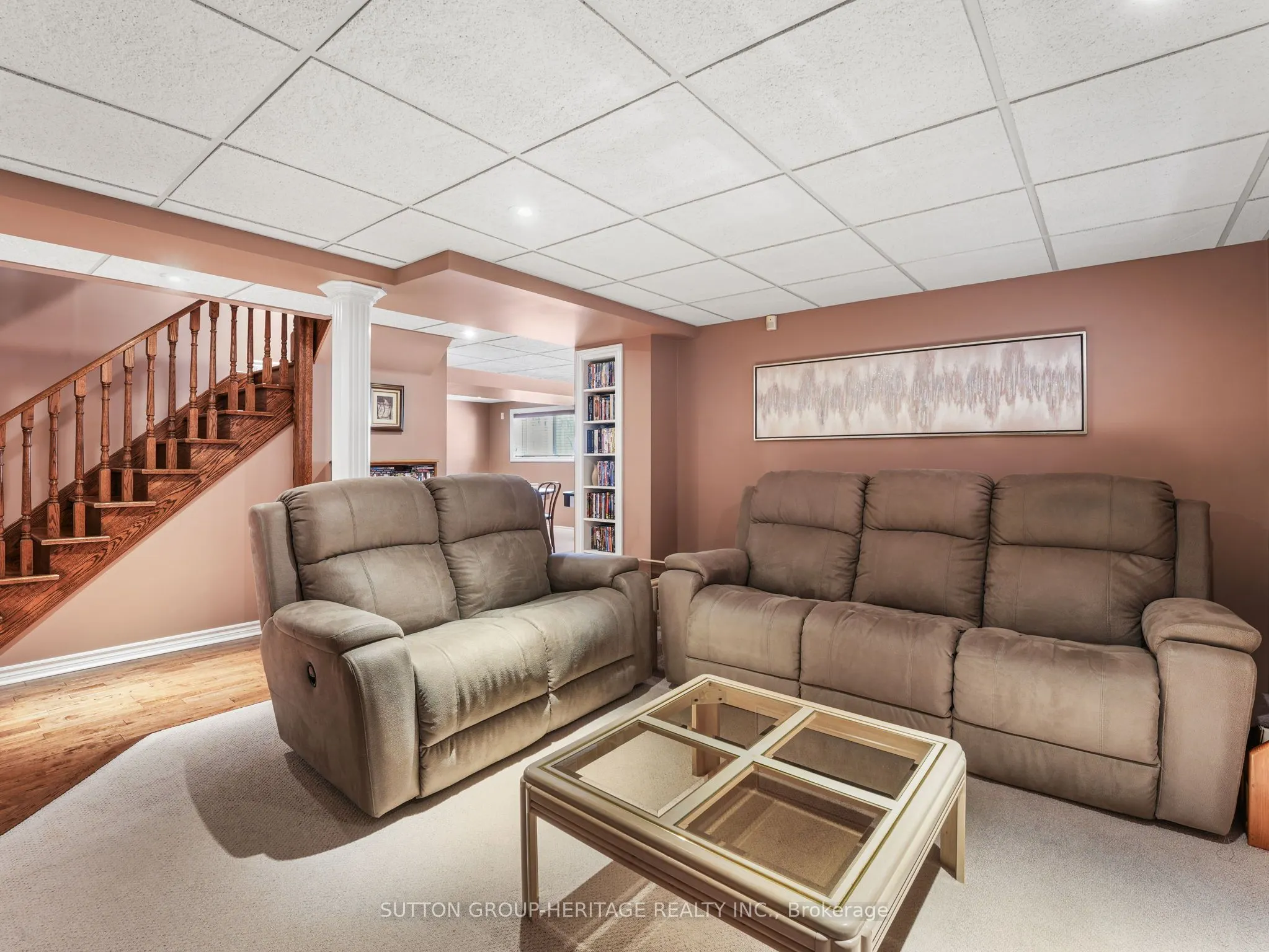 51 Annie Crescent