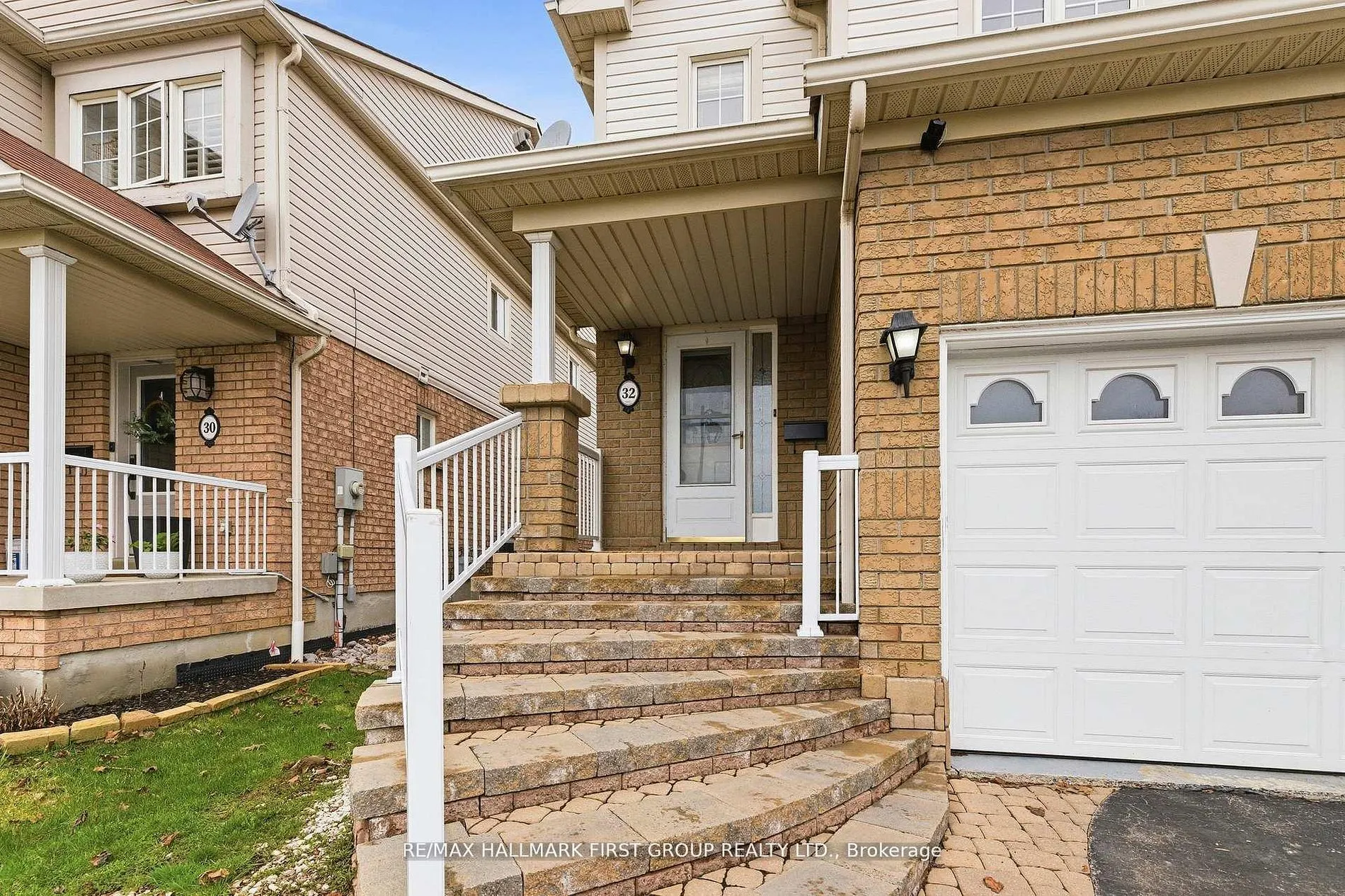 32 Samandria Avenue