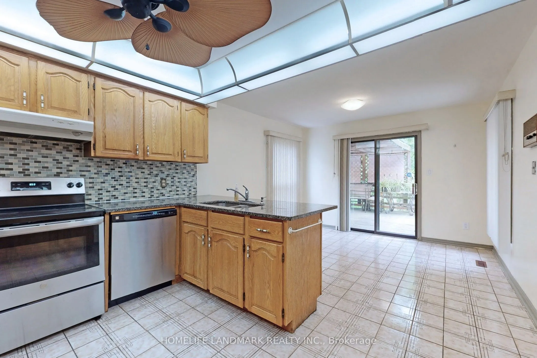 69 Windrush Trail