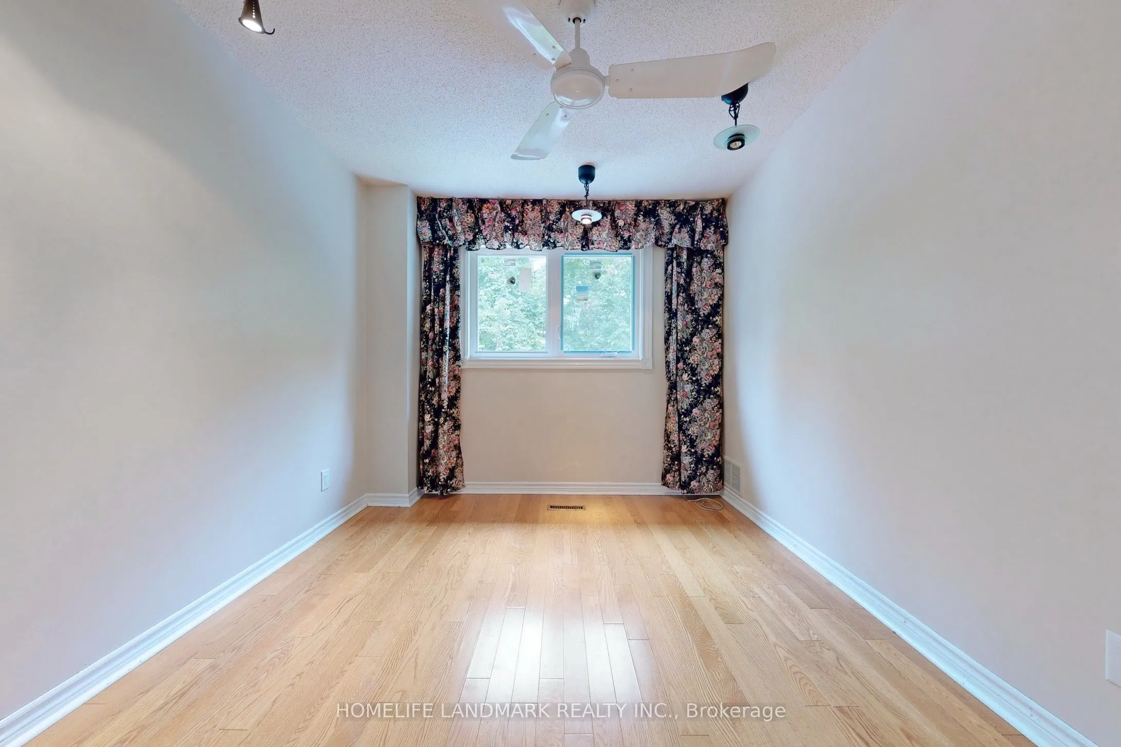 69 Windrush Trail