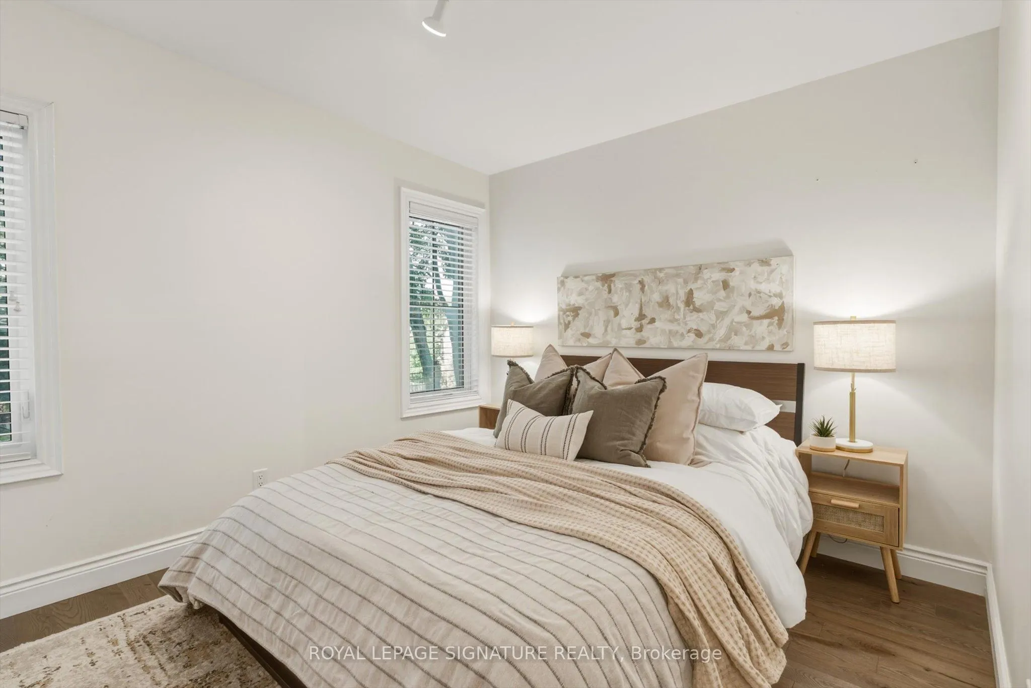 122 Holborne Avenue