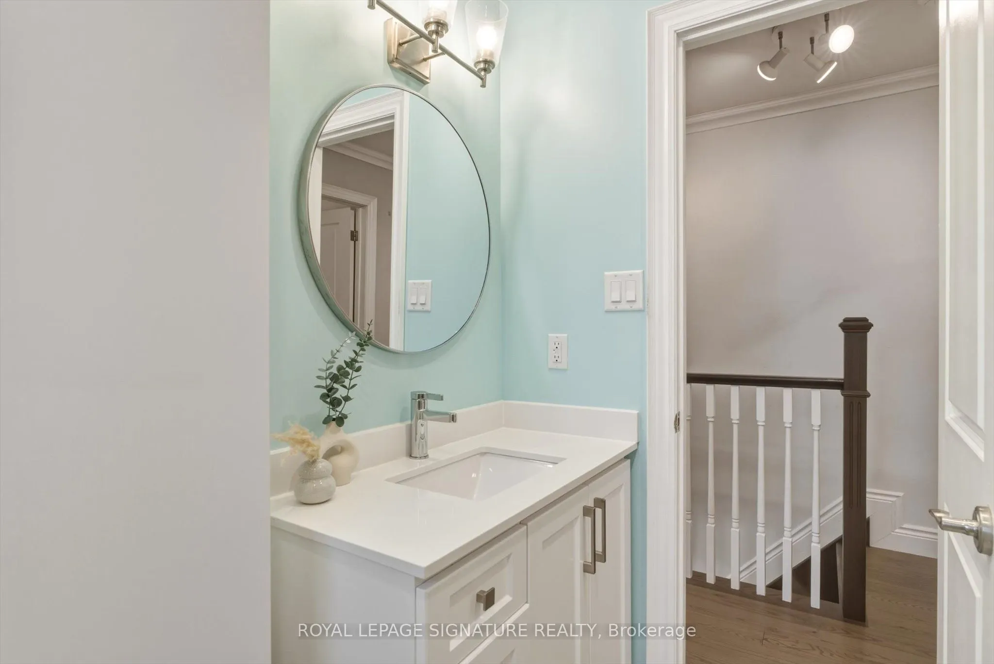 122 Holborne Avenue