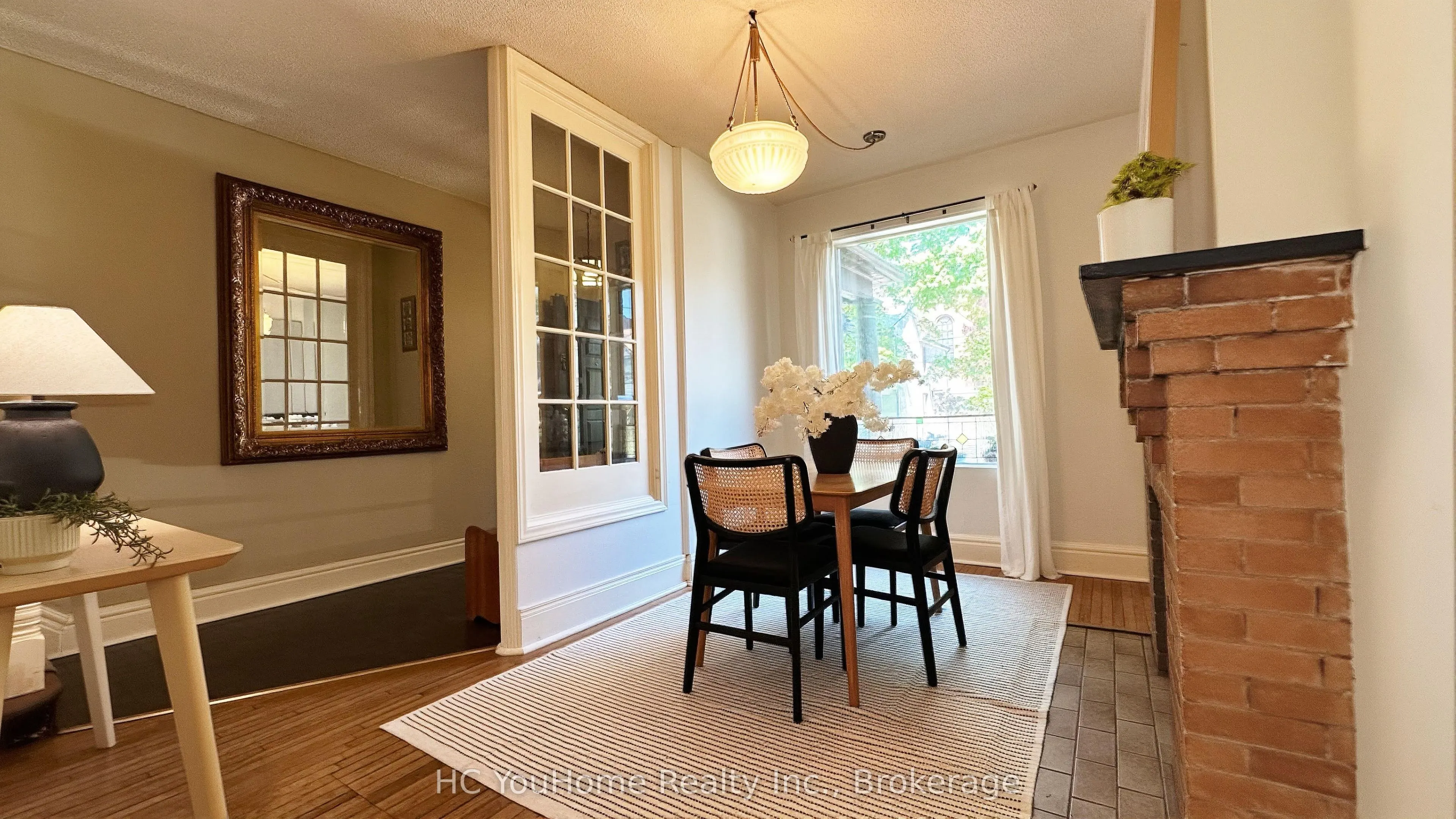 7 Badgerow Avenue