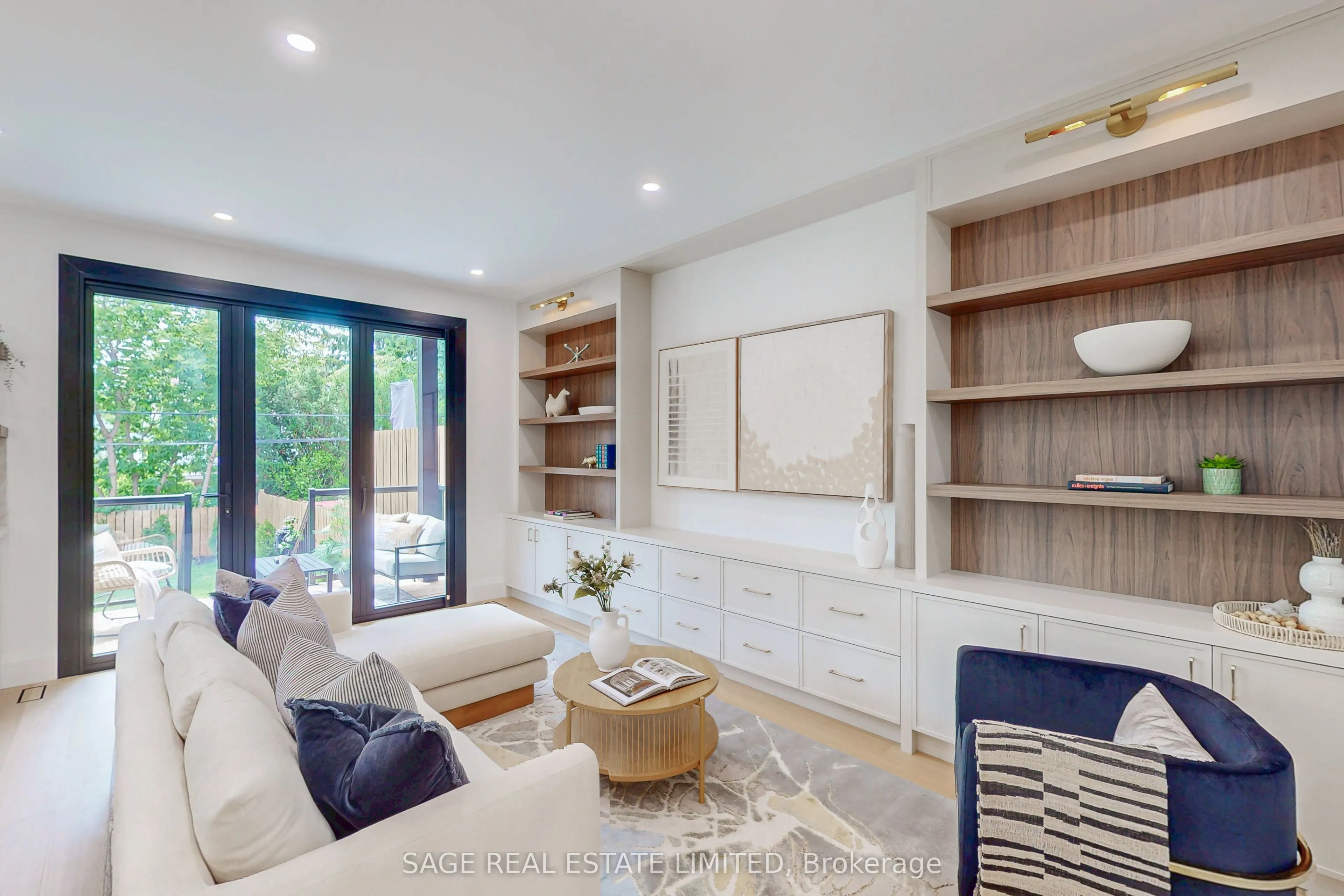 116 Lee Avenue
