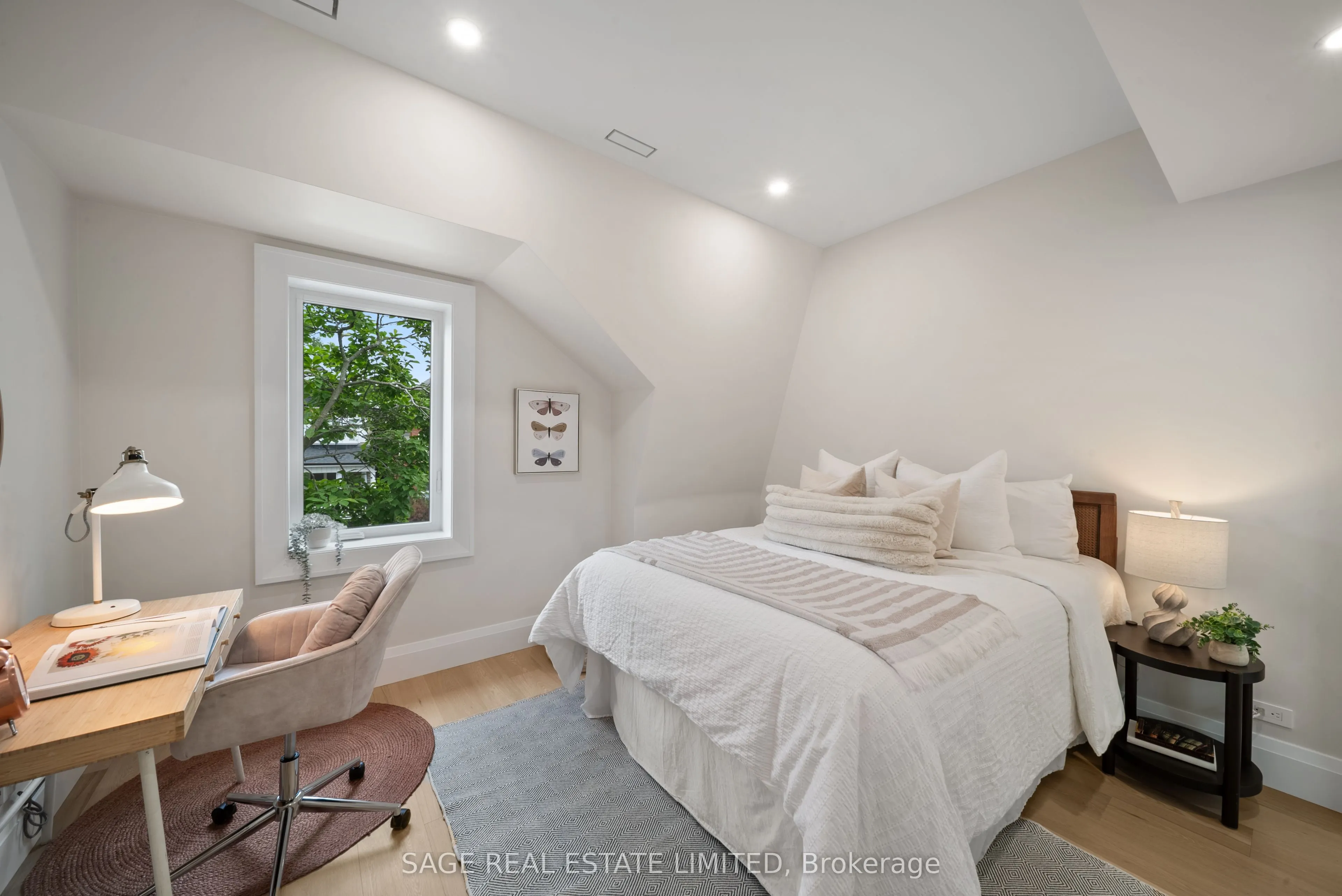 116 Lee Avenue