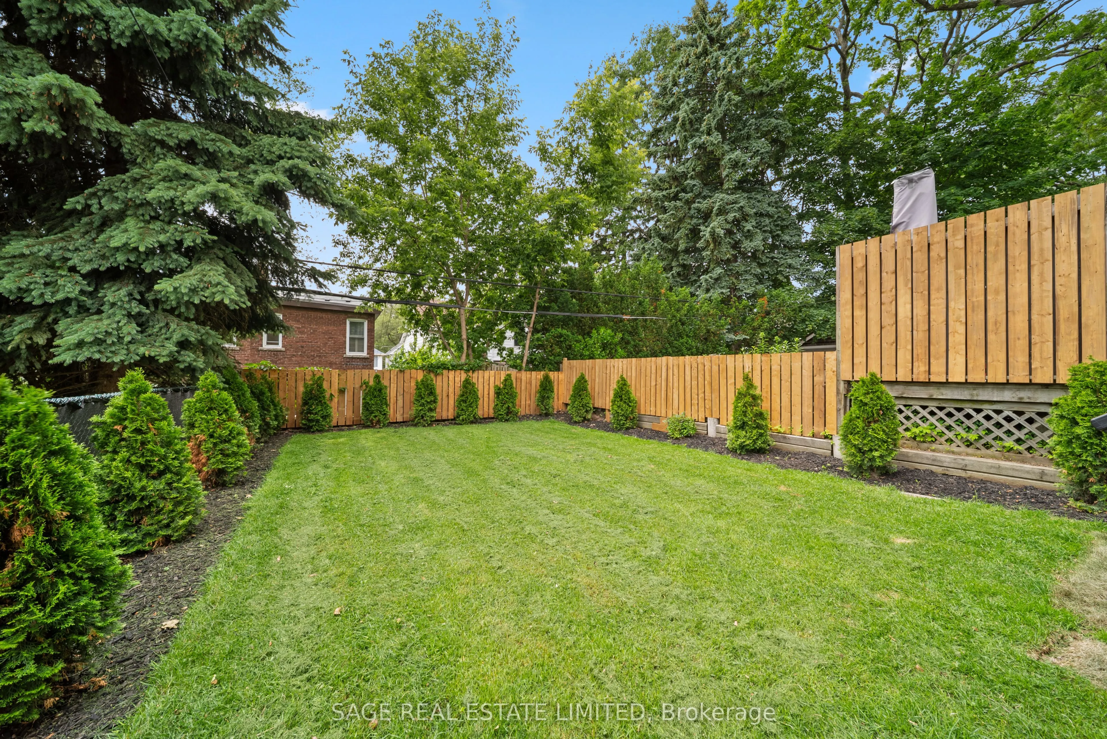 116 Lee Avenue