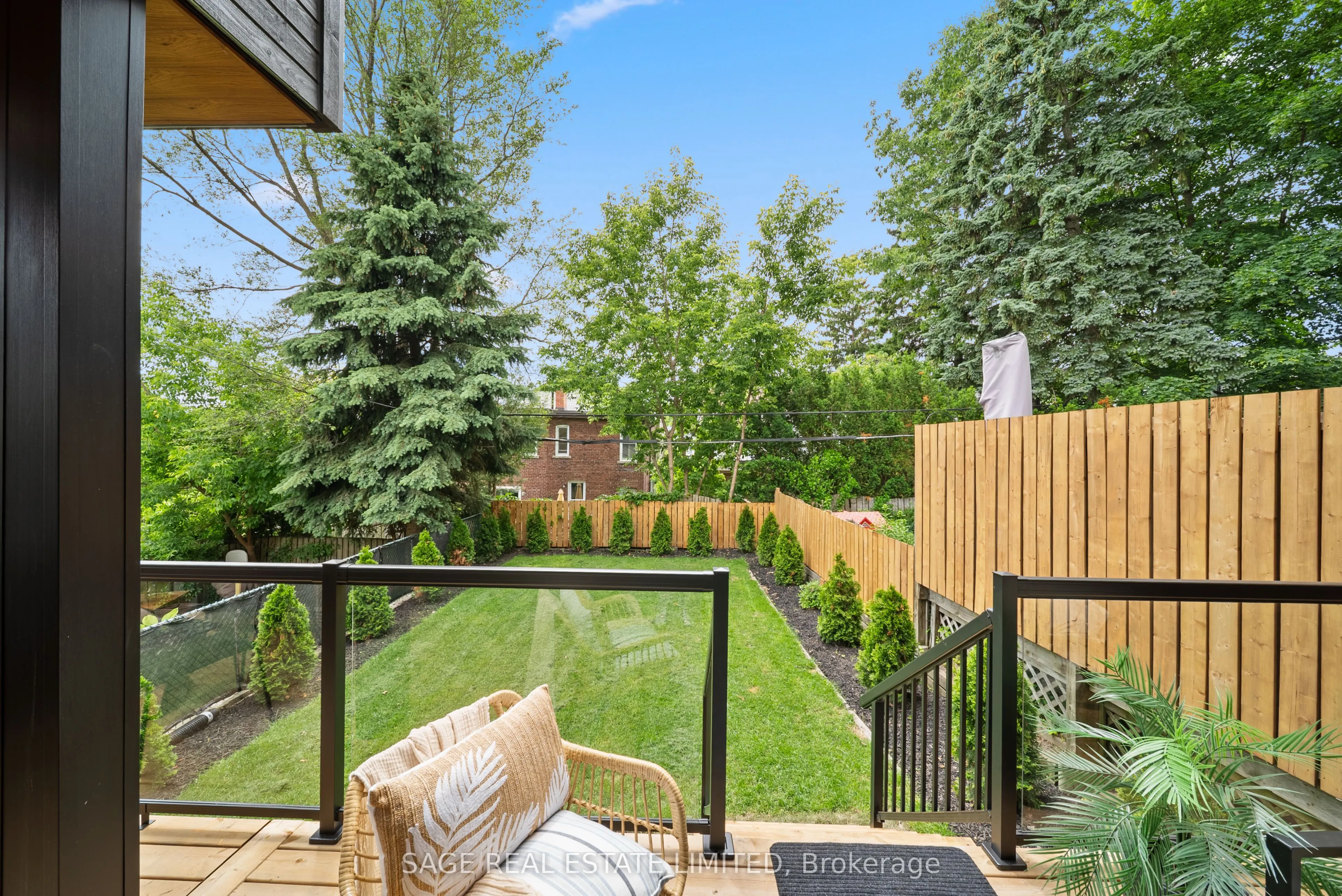 116 Lee Avenue