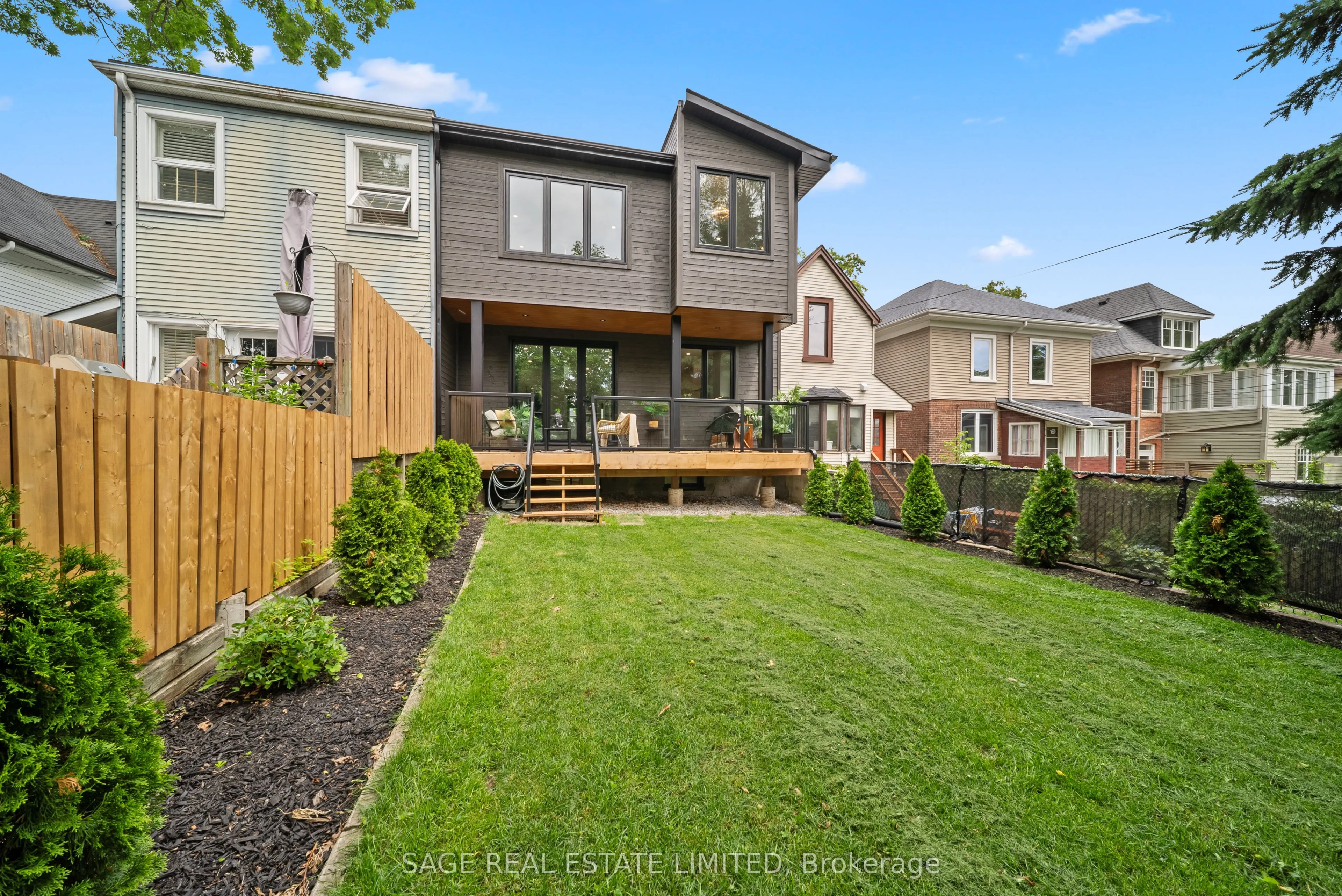 116 Lee Avenue