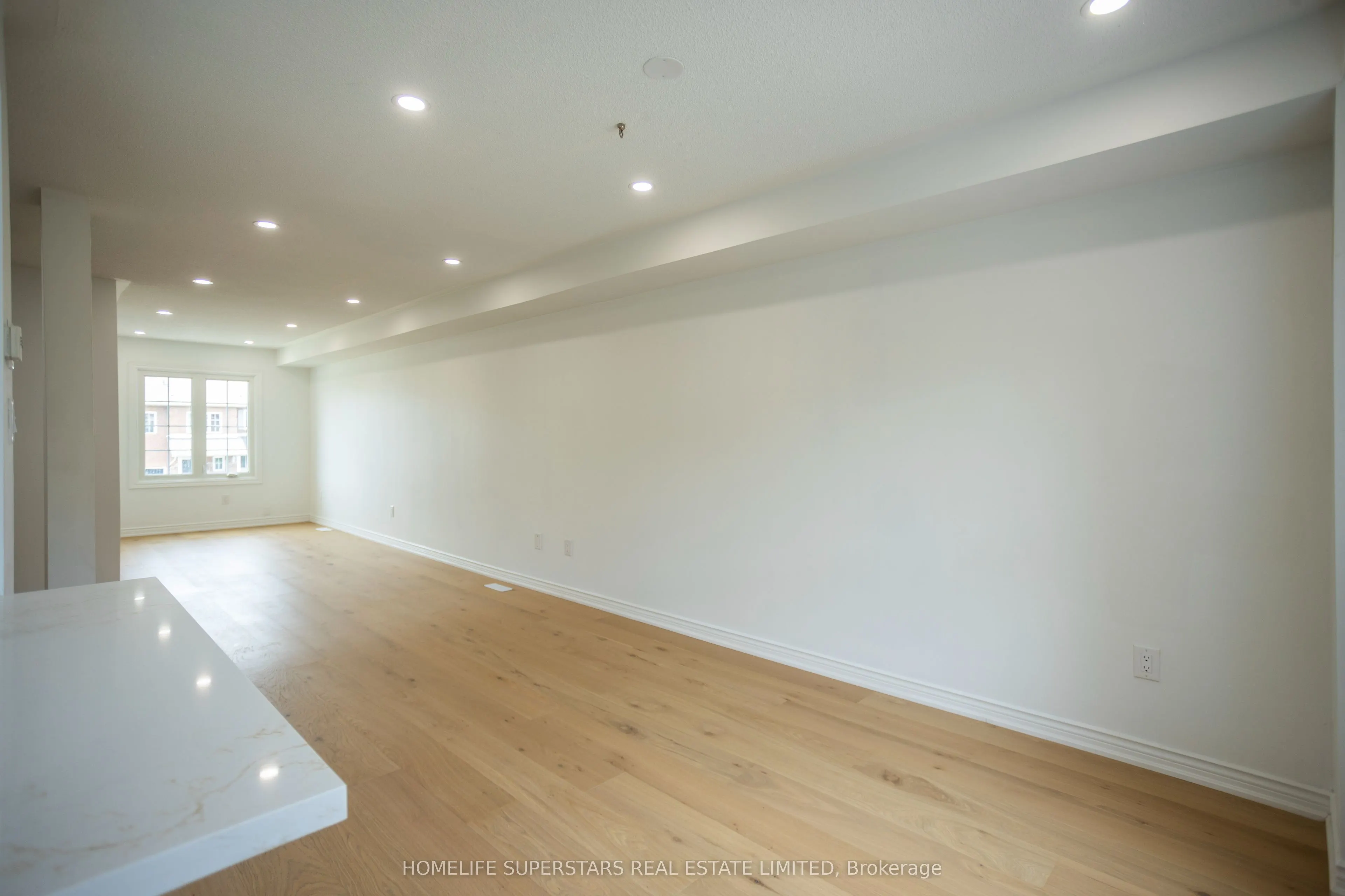 6 Smales Drive