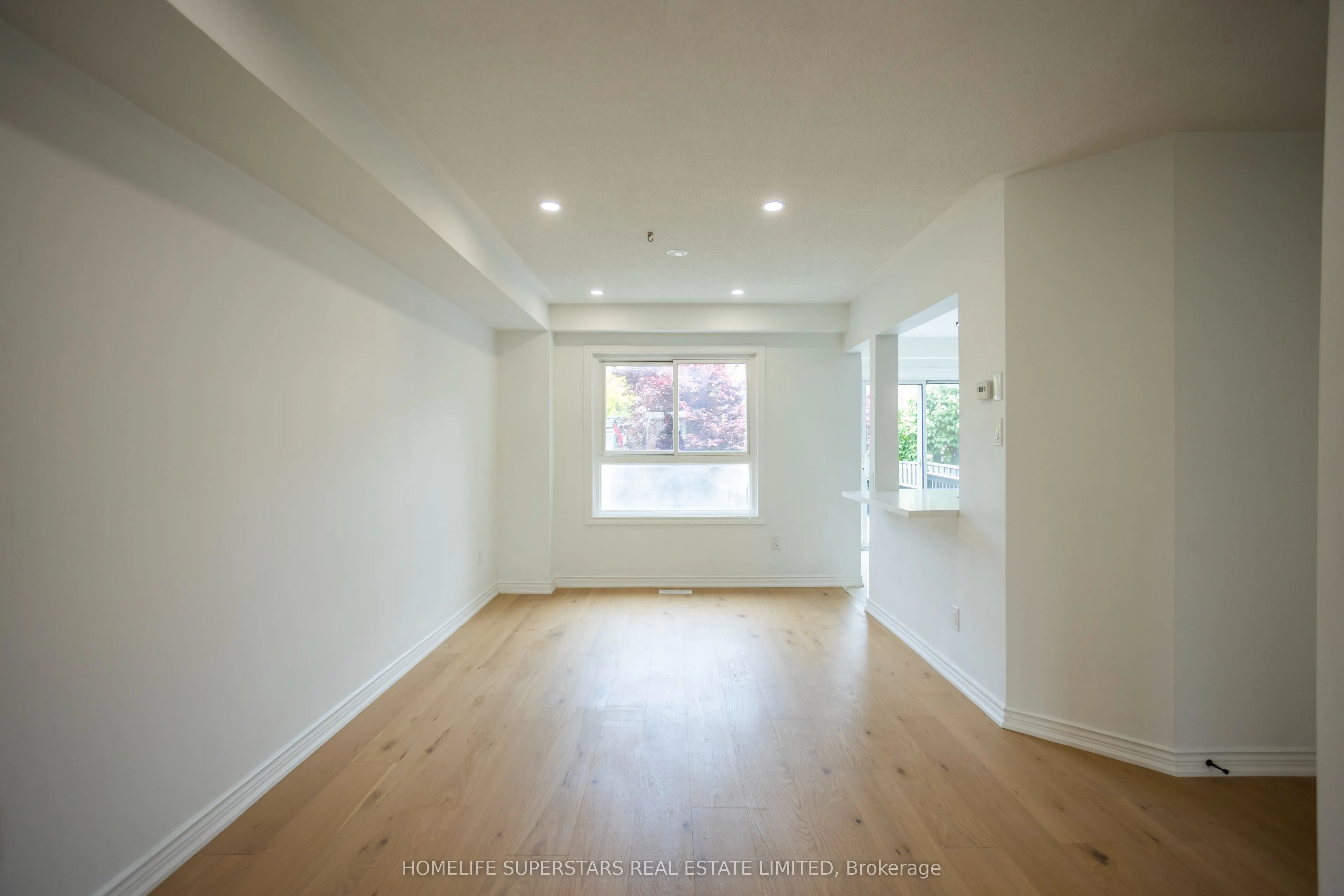 6 Smales Drive