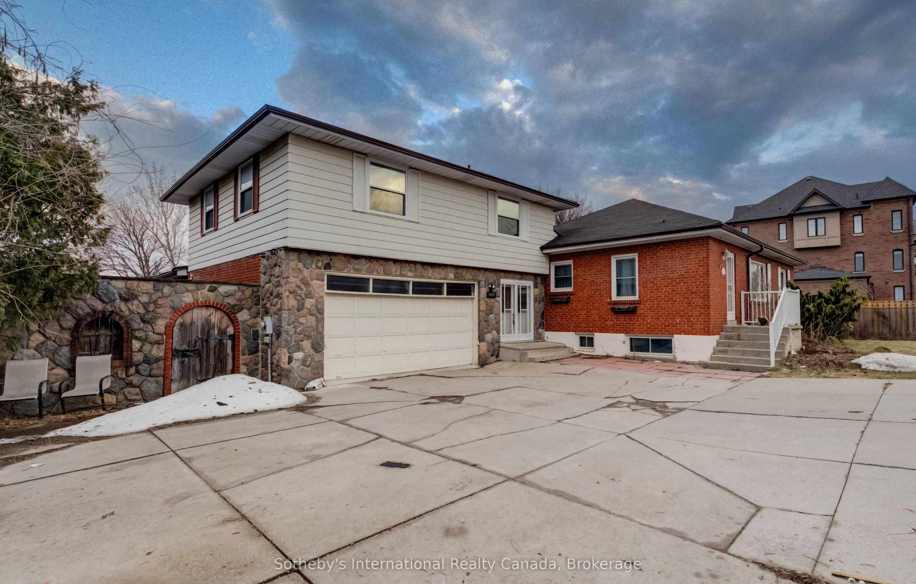 1478 Altona Road