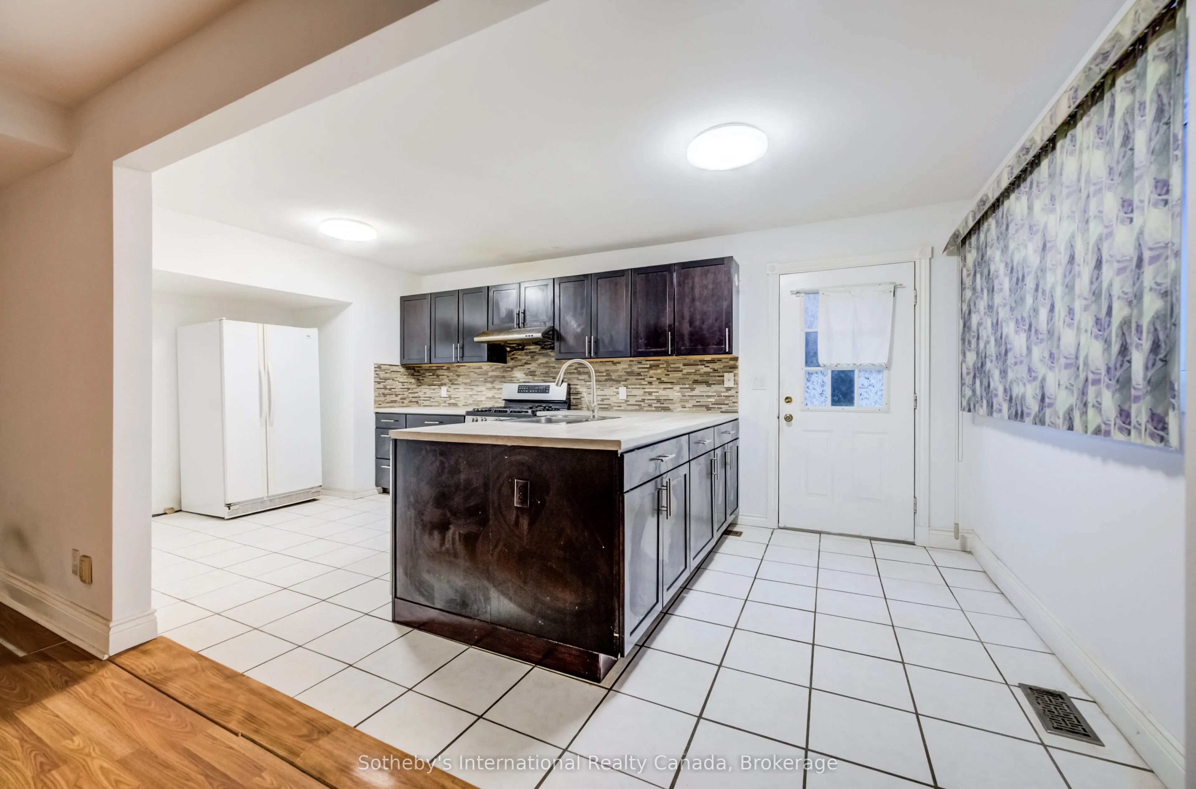 1478 Altona Road