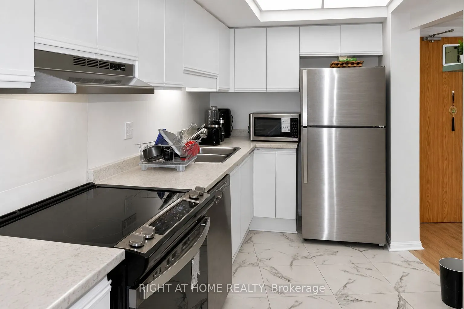 757 Victoria Park Avenue #1501