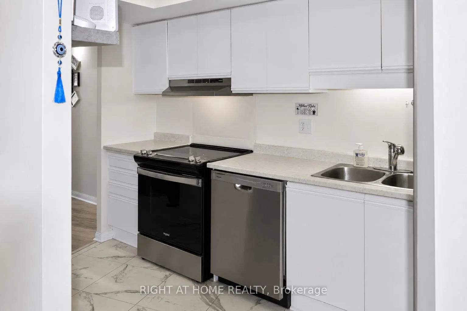 757 Victoria Park Avenue #1501