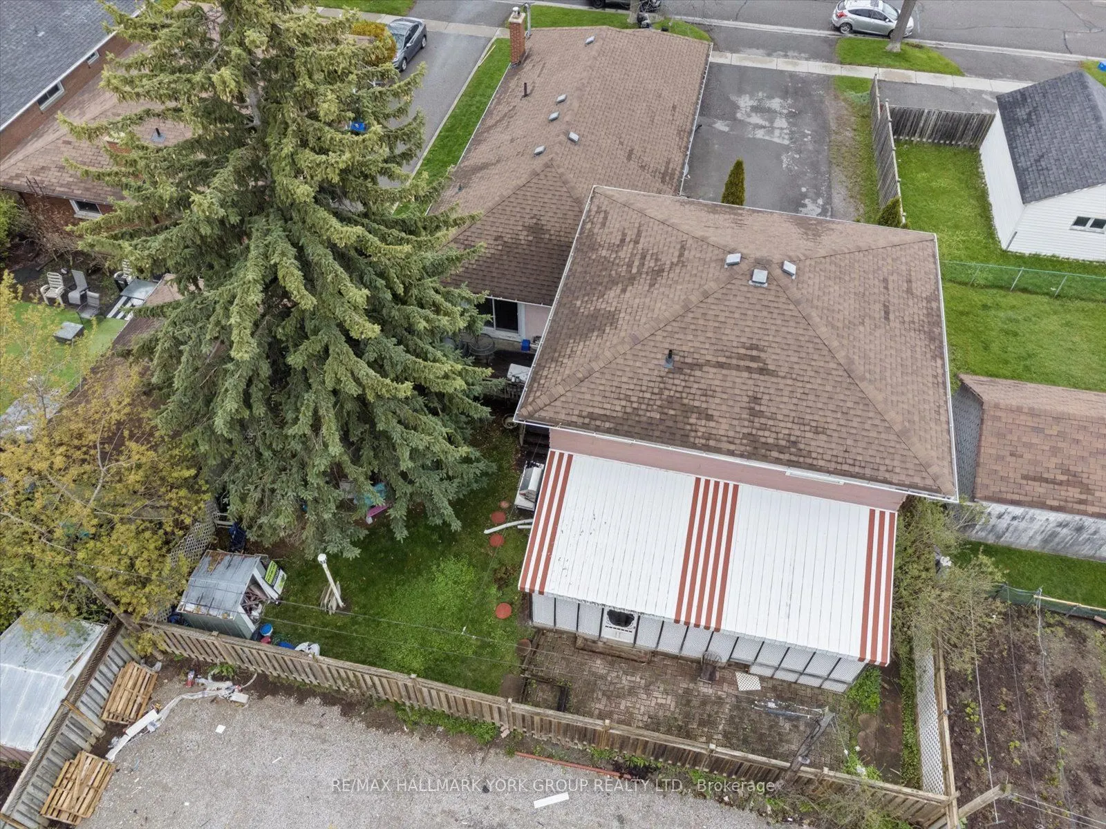 226 Cromwell Avenue