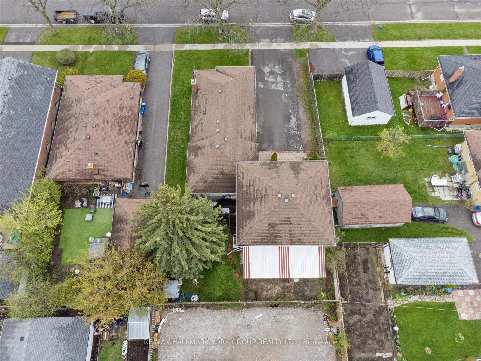 226 Cromwell Avenue