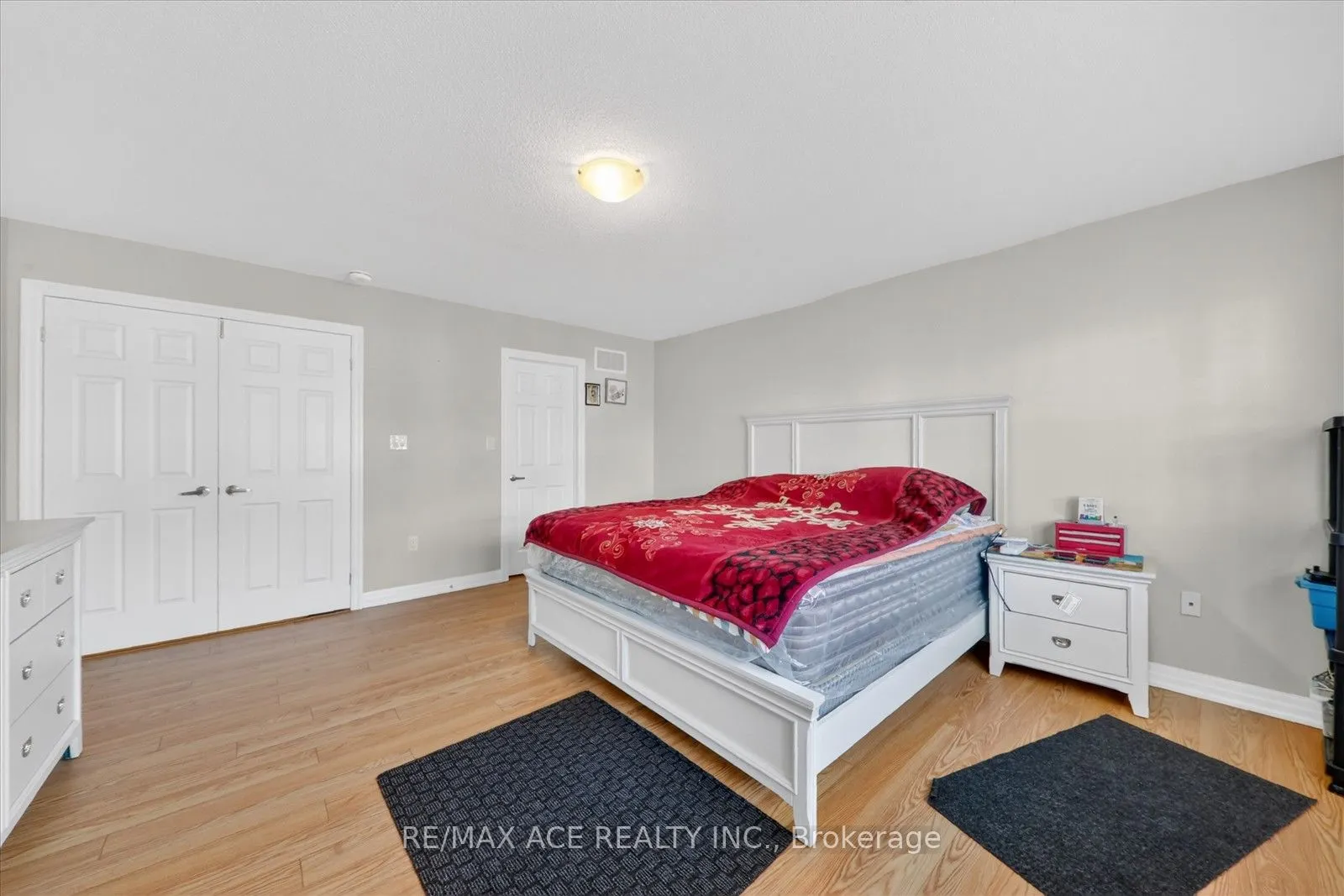 218 Flood Avenue