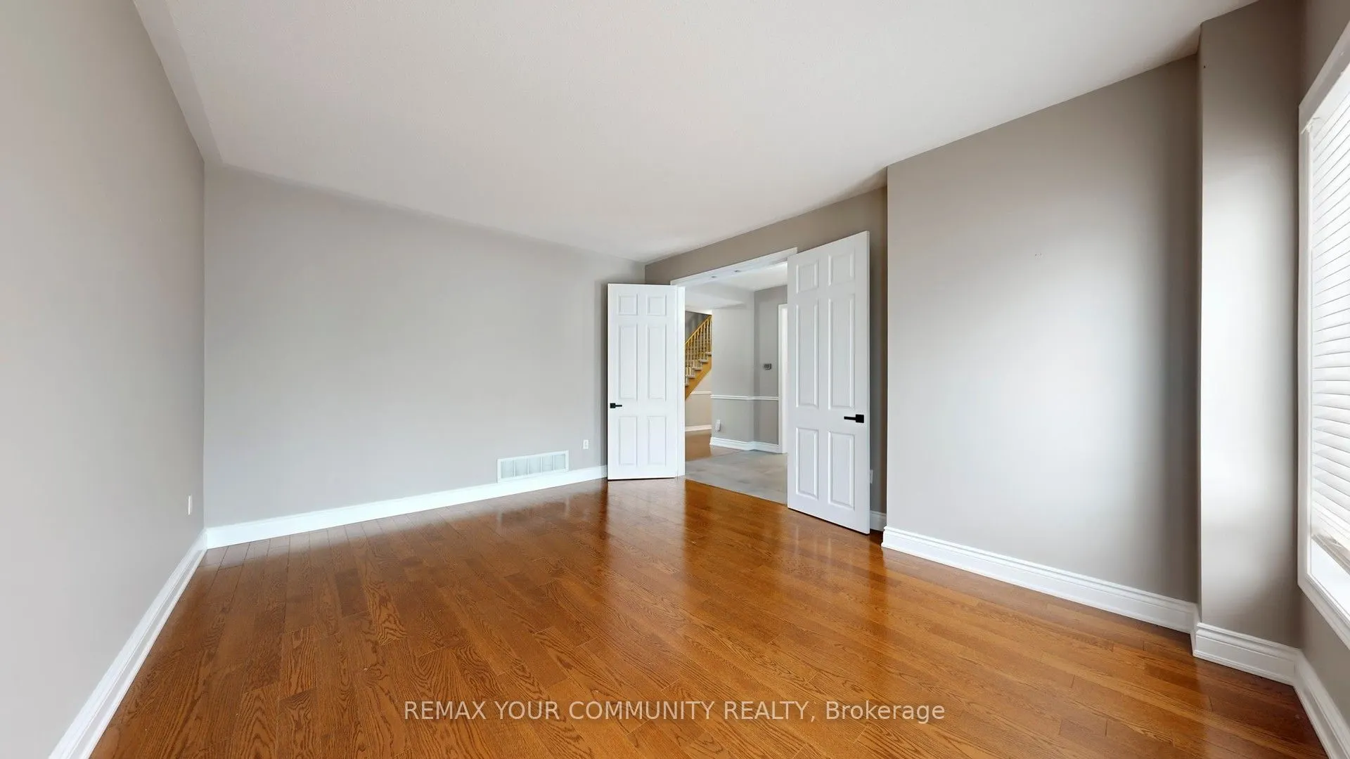 8 Westacott Avenue