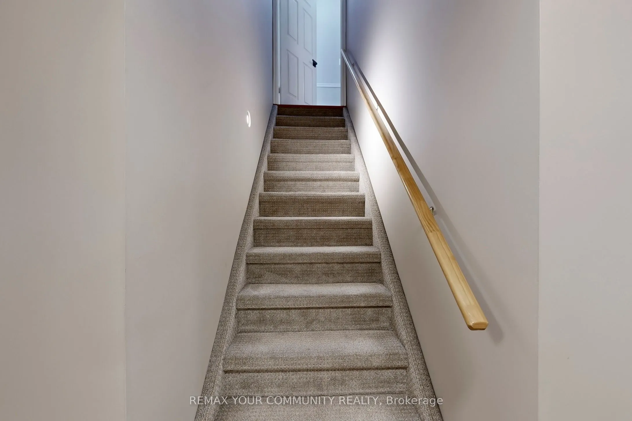 8 Westacott Avenue