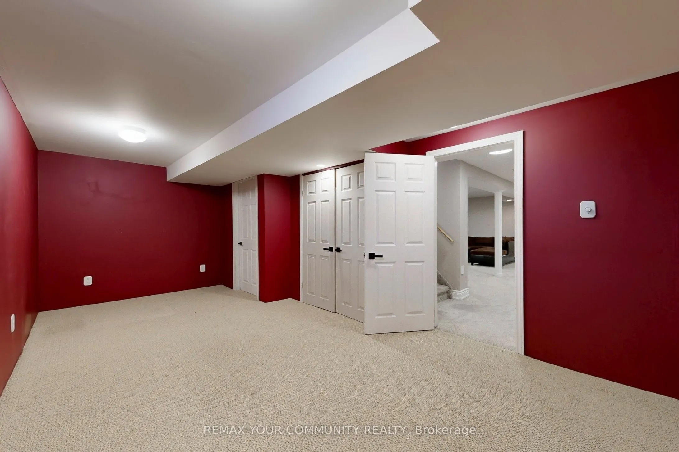 8 Westacott Avenue