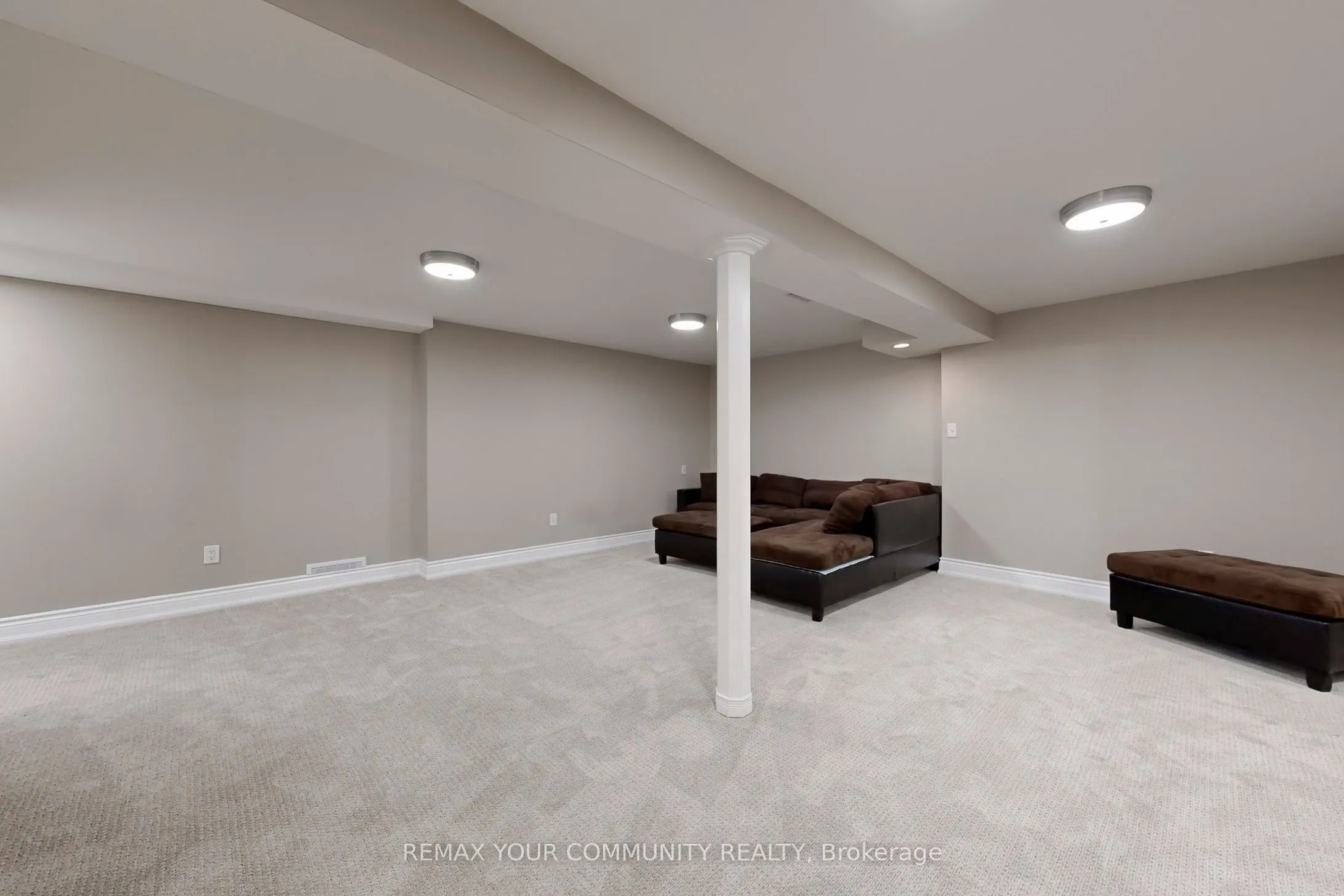 8 Westacott Avenue