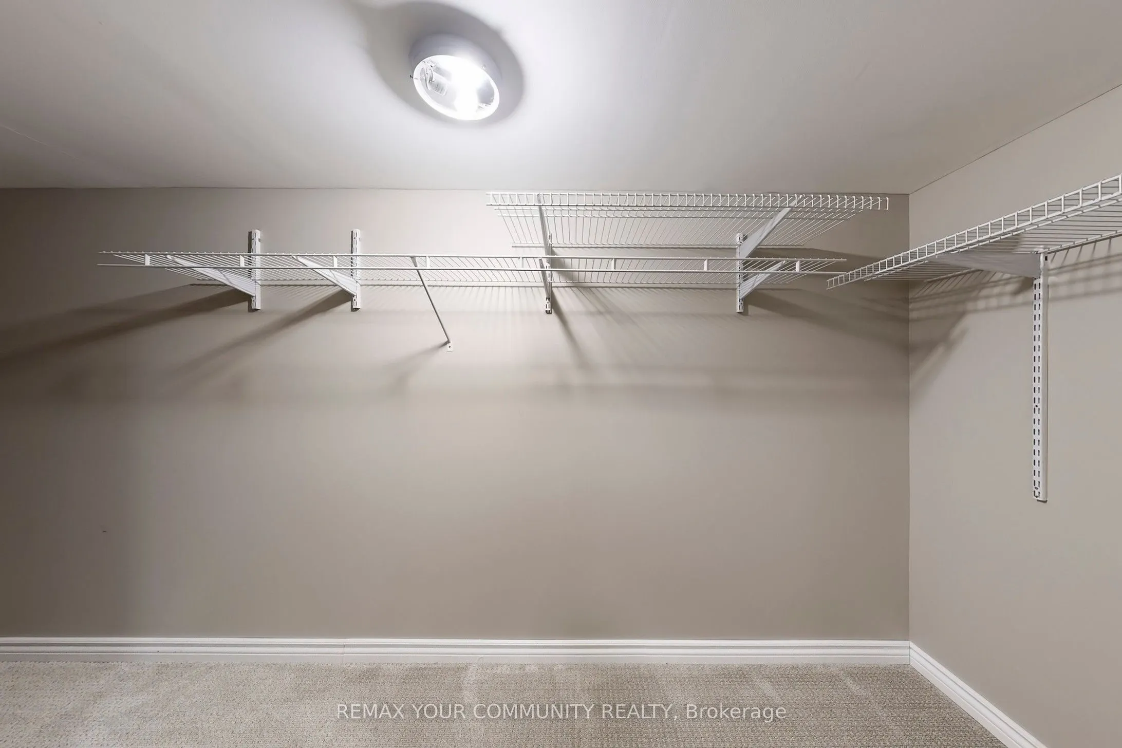 8 Westacott Avenue