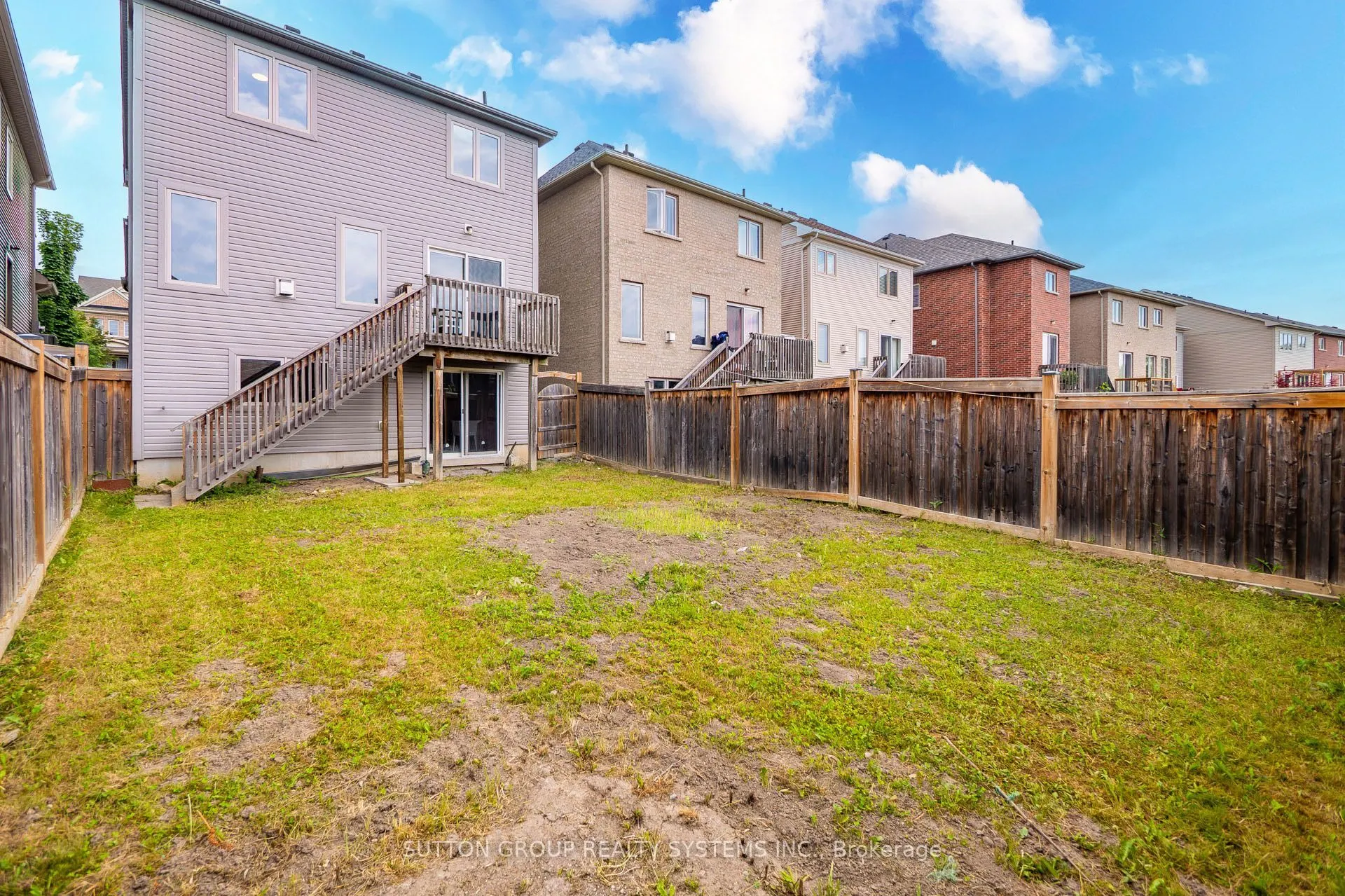 165 Dance Act Avenue