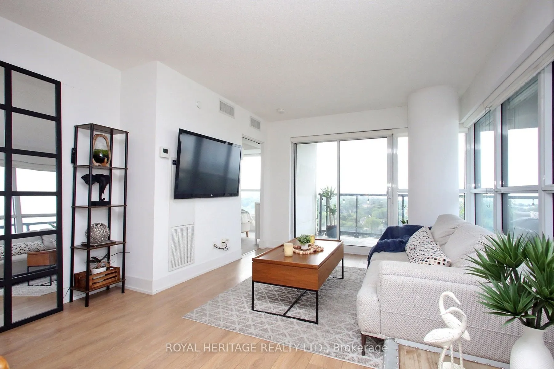 1255 Bayly Street #1507