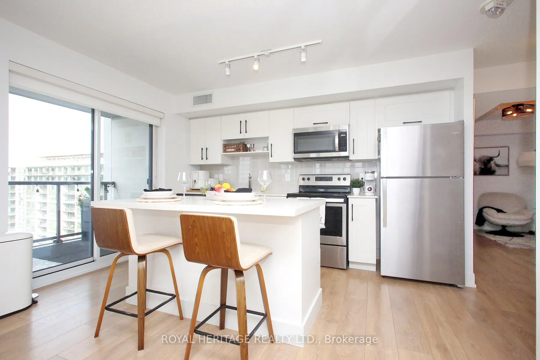 1255 Bayly Street #1507