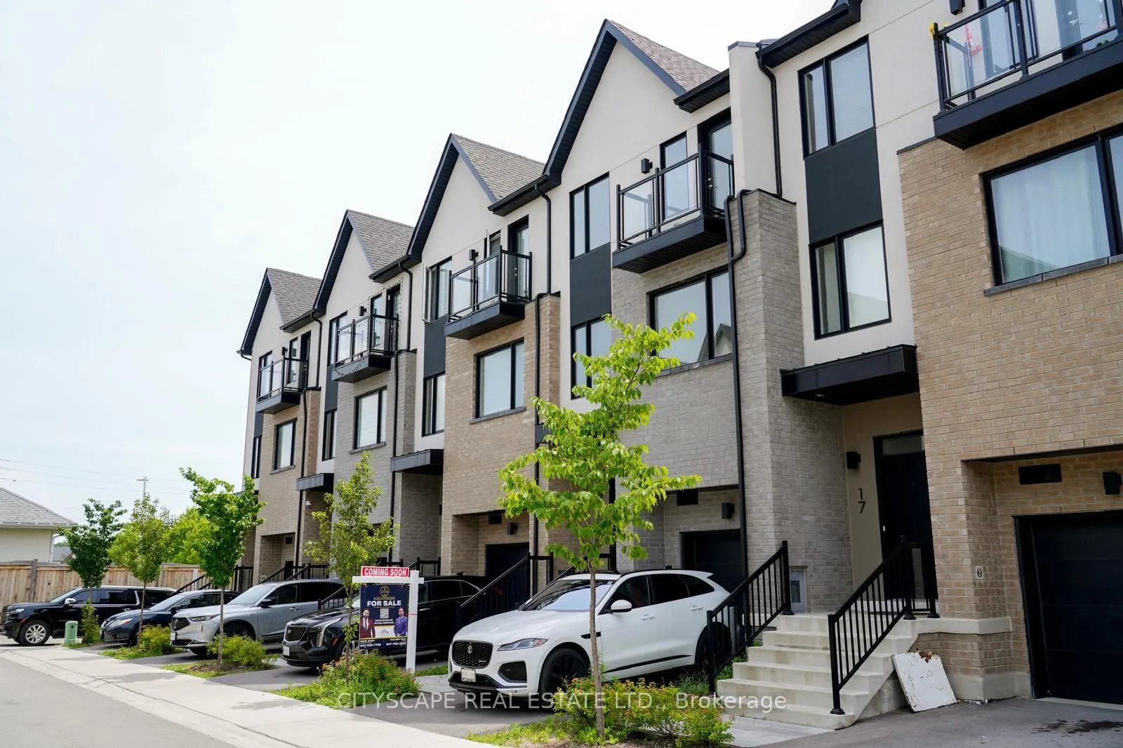 19 Lively Way