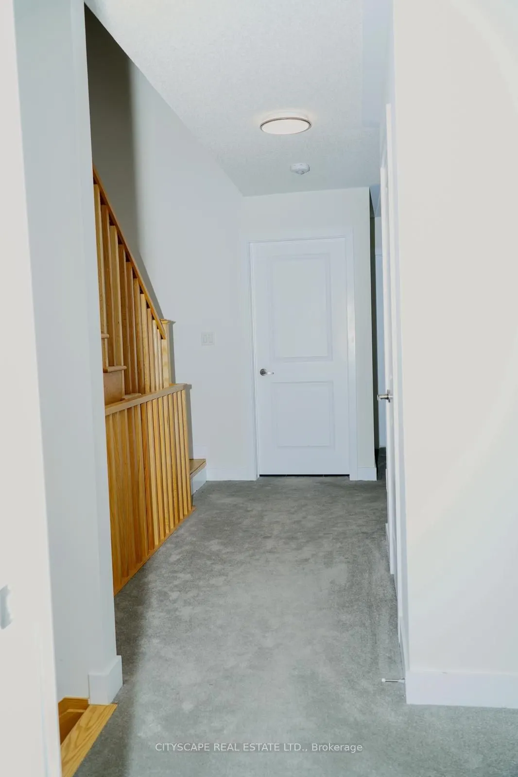 19 Lively Way