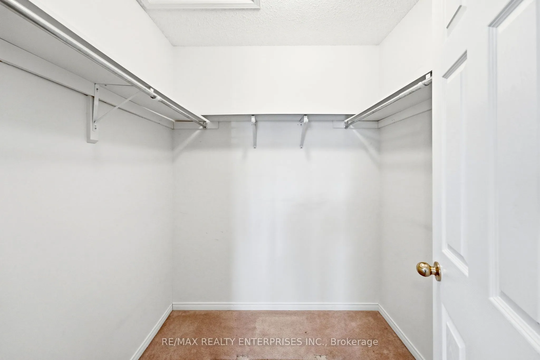 1 Huron Court