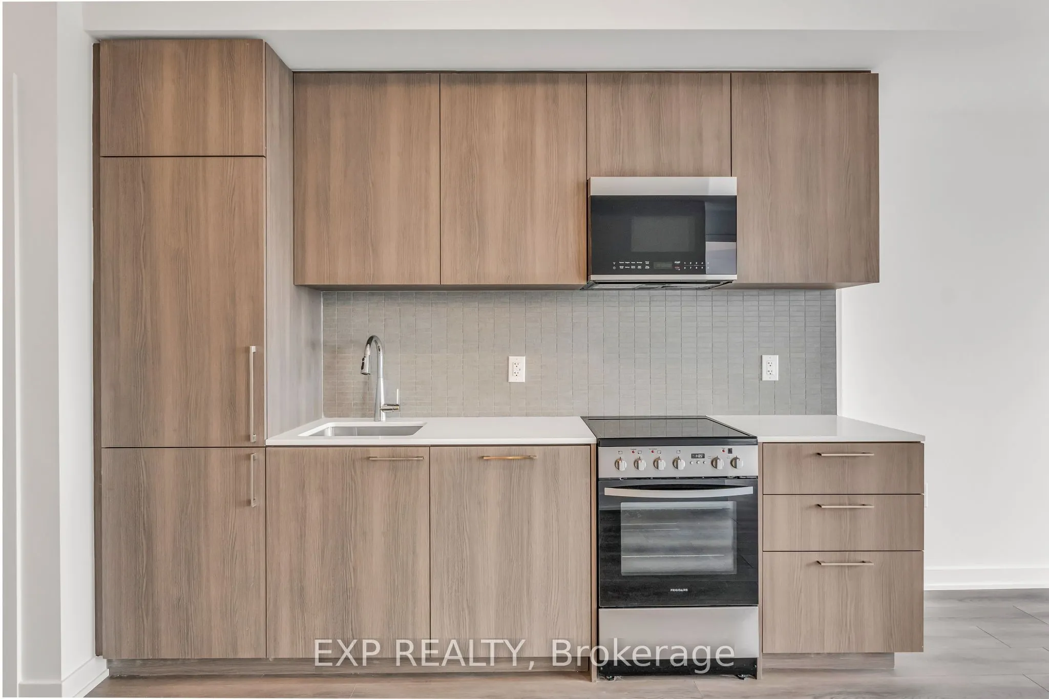 7437 Kingston Road #908B