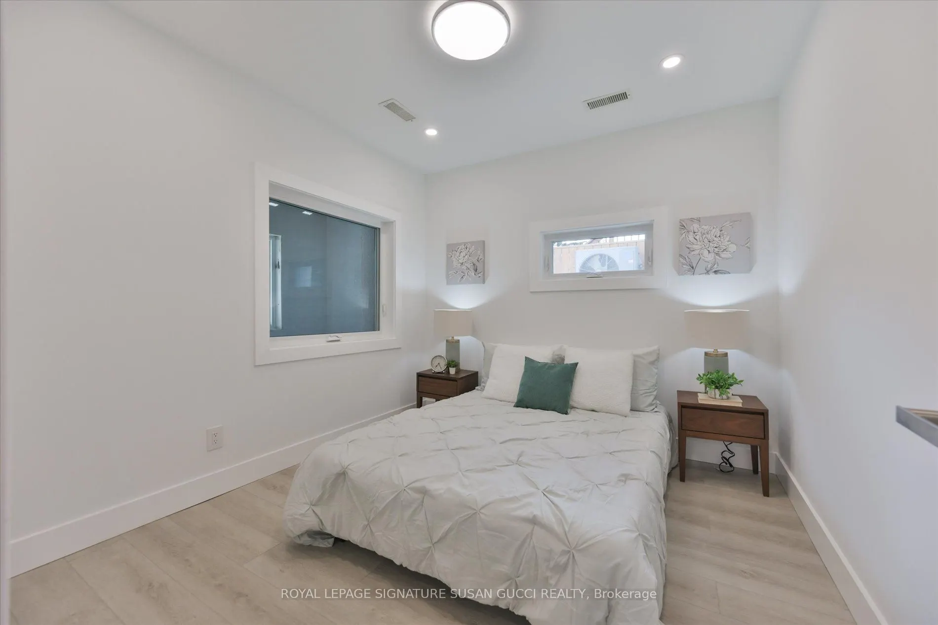 223 Queensdale Avenue