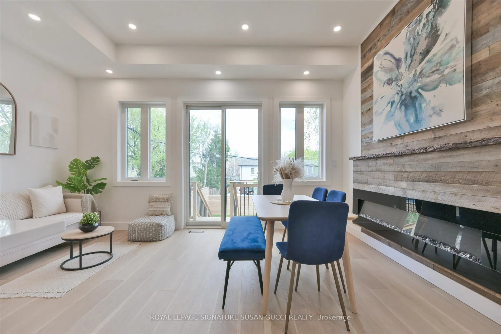 223 Queensdale Avenue