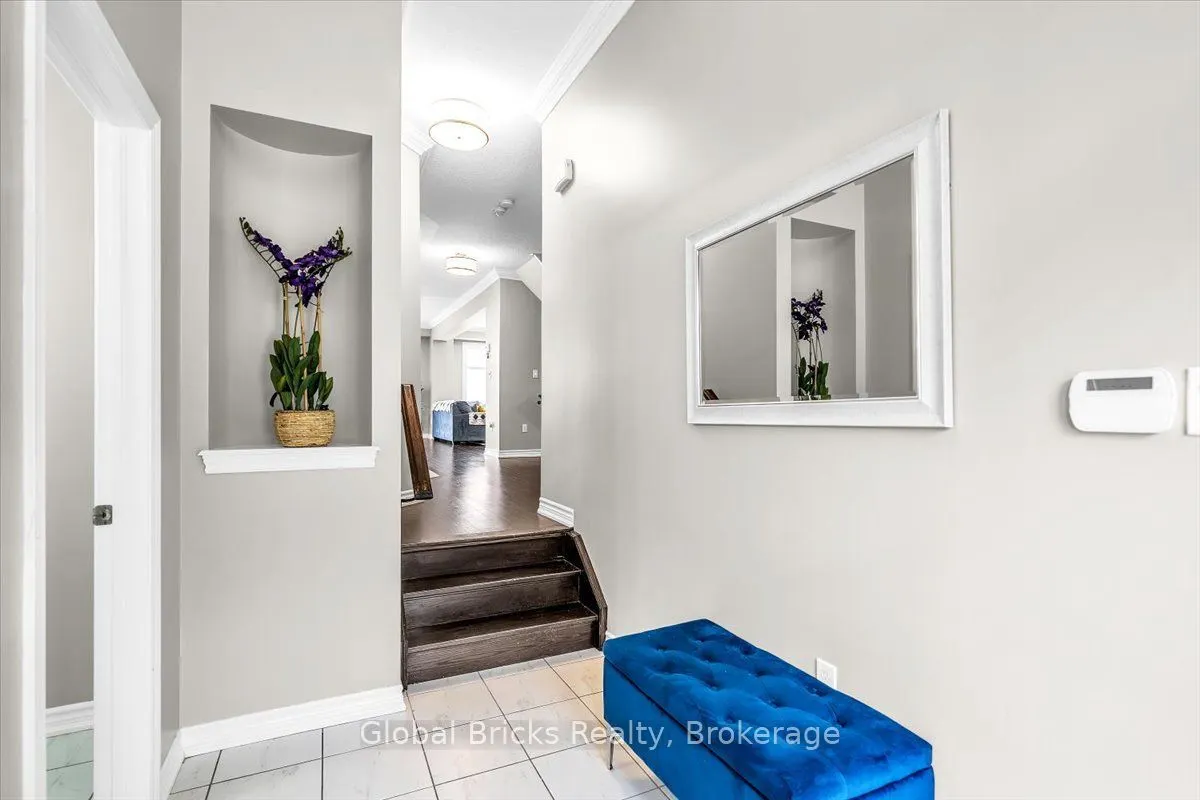47 Holyrod Drive