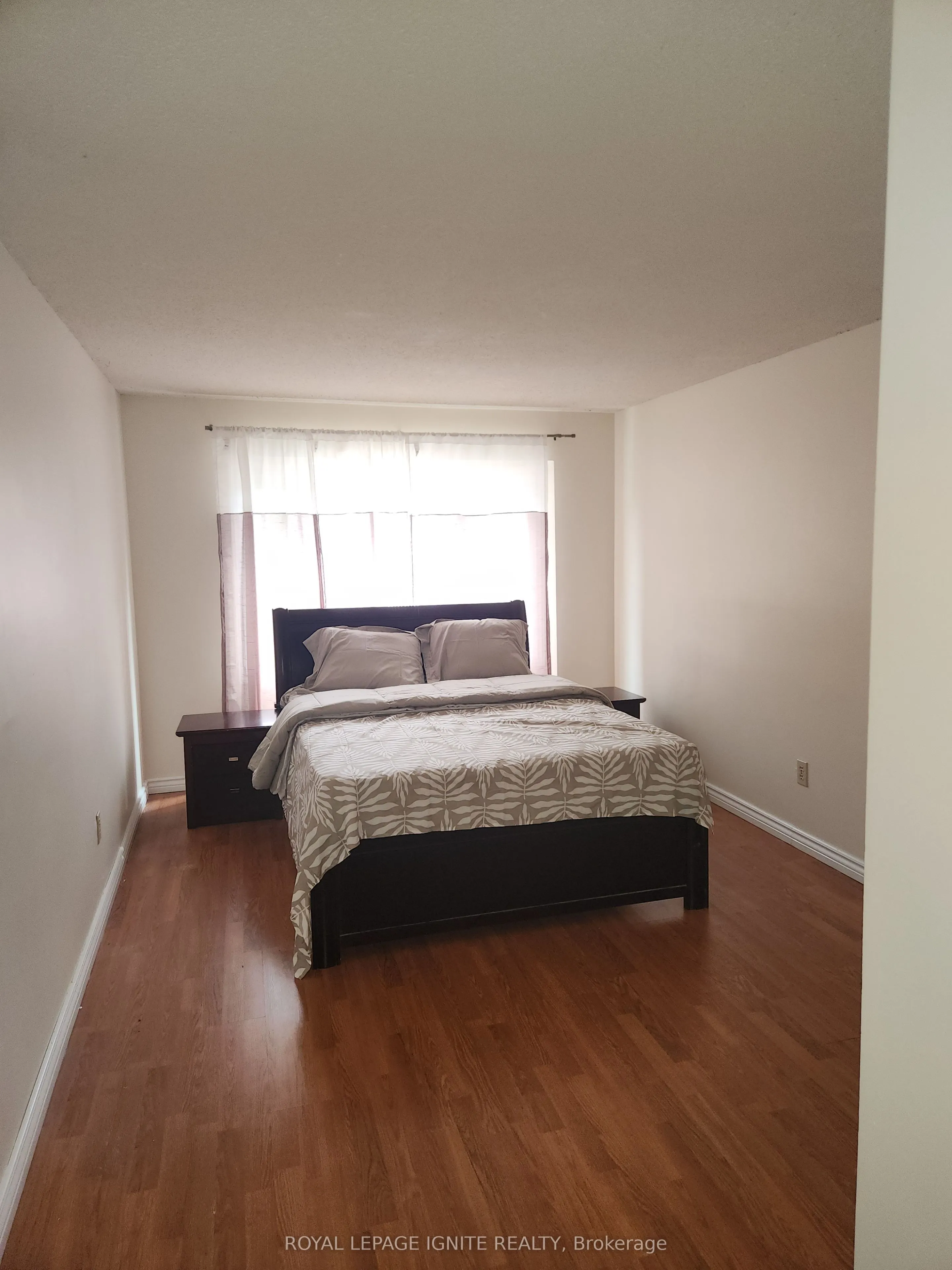 33 Lysander Court